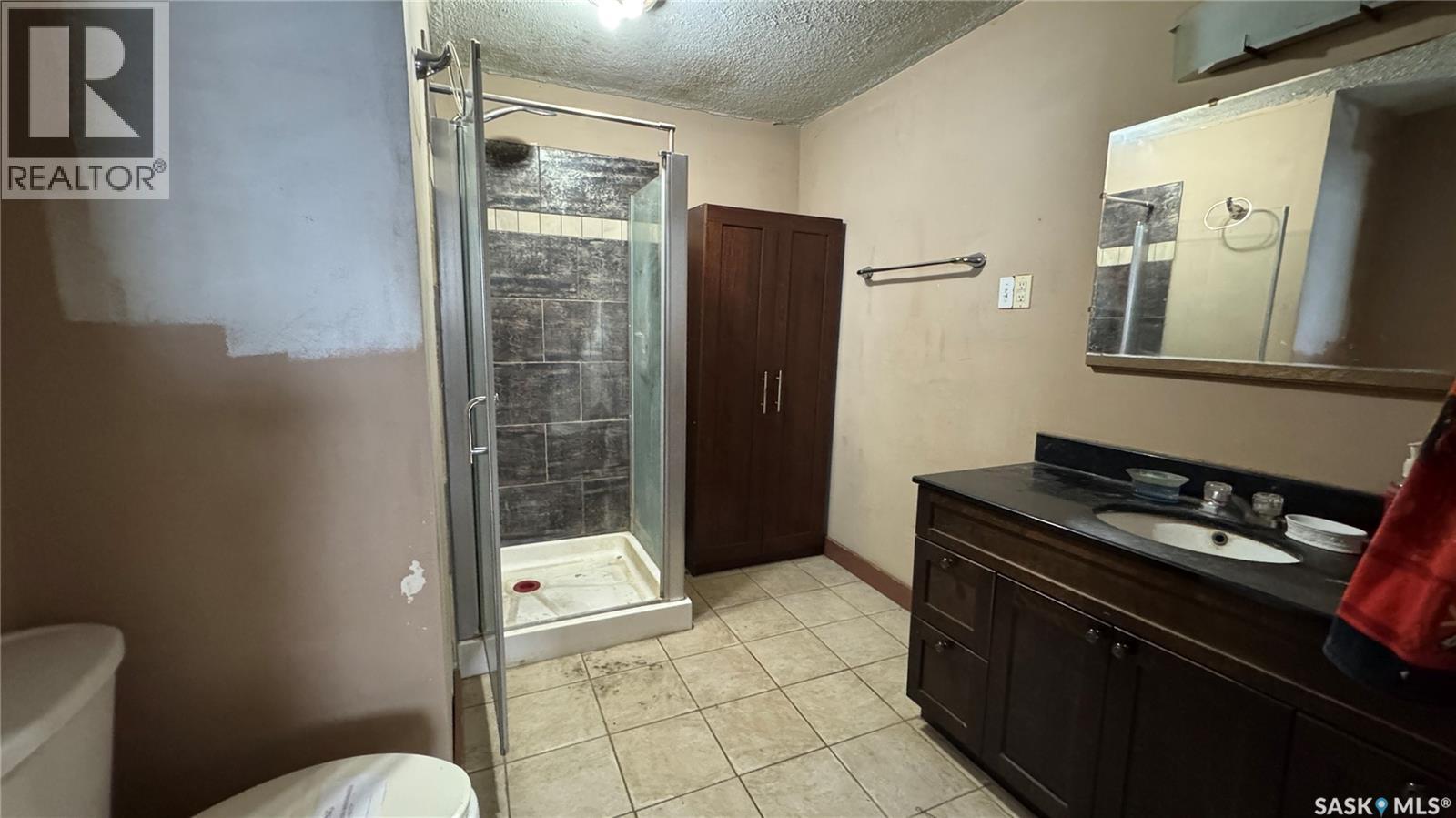 501 2Nd Street, Kenaston, SK - Indoor Photo Showing Bathroom