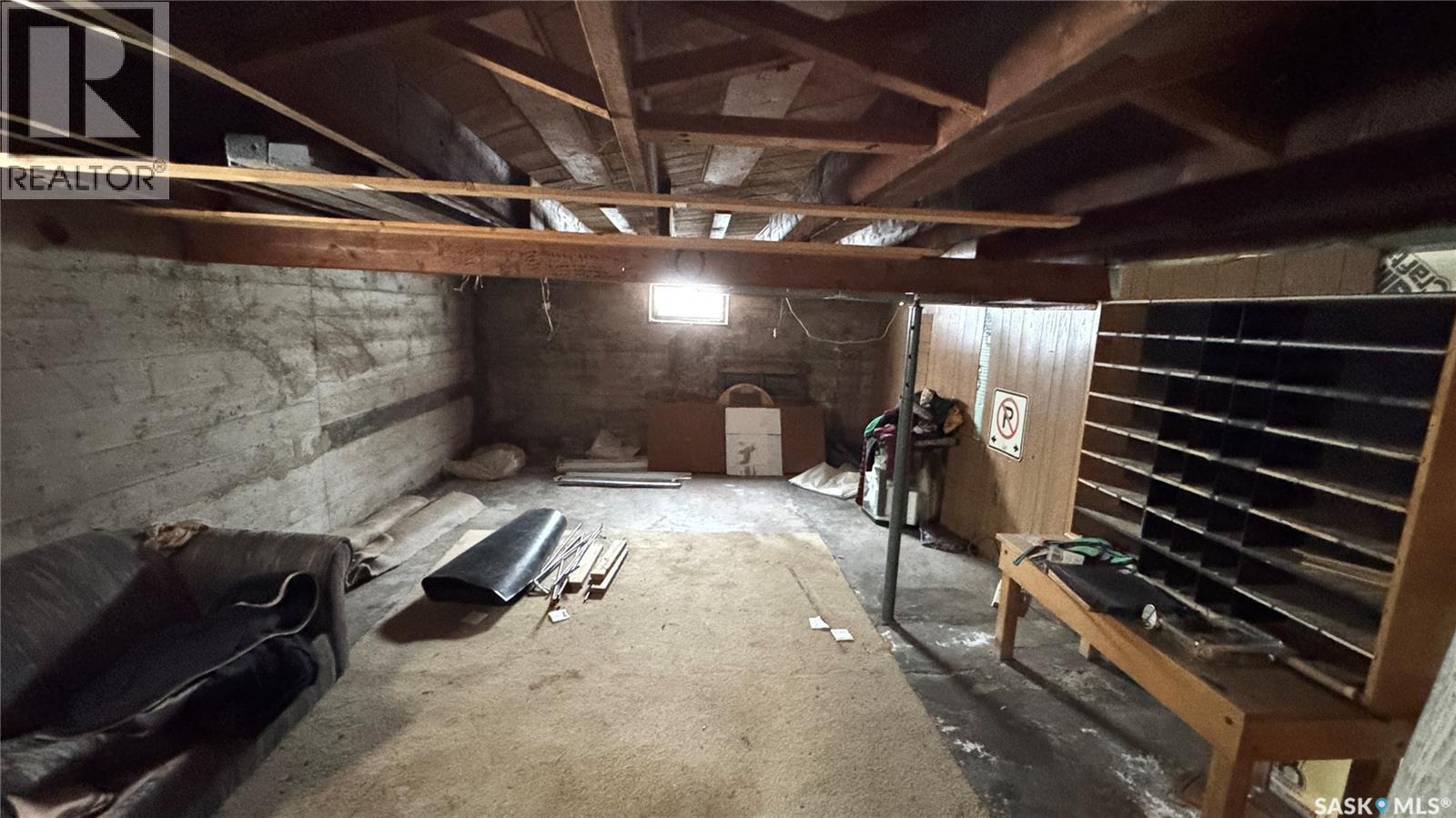 501 2Nd Street, Kenaston, SK - Indoor