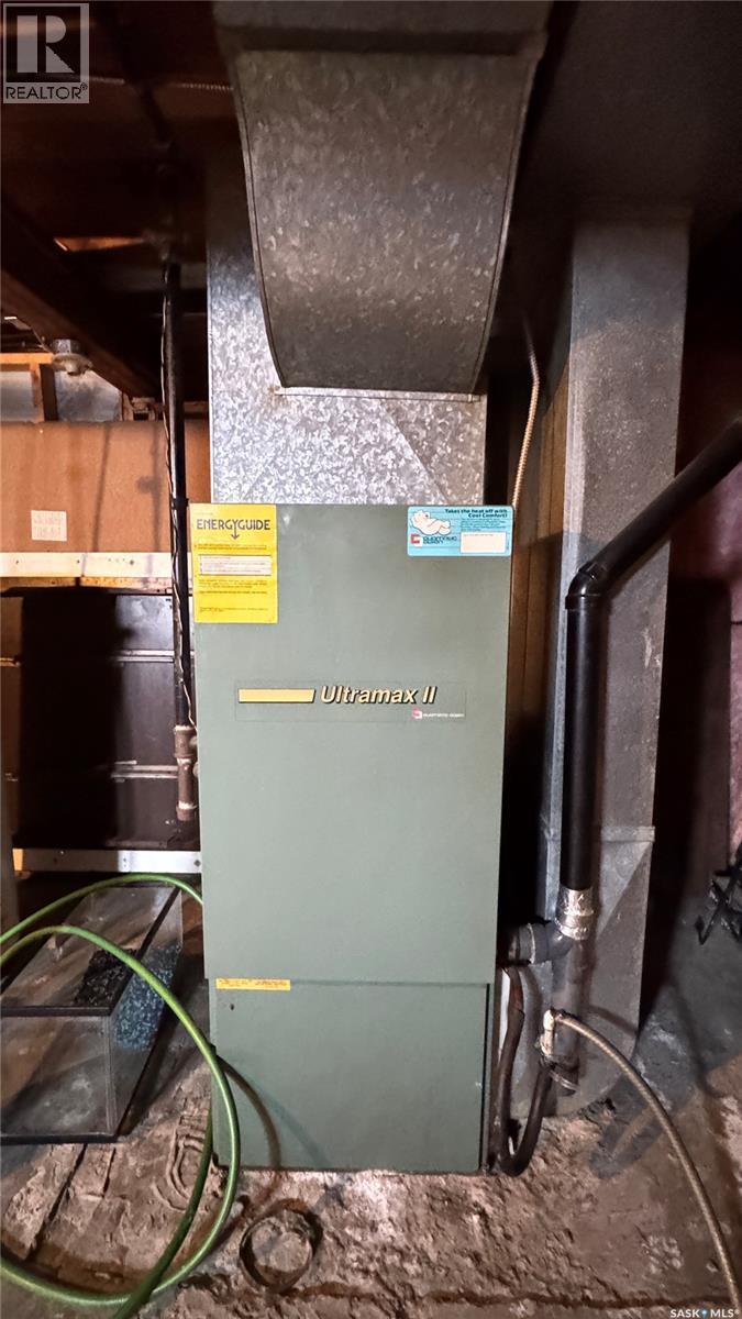 501 2Nd Street, Kenaston, SK - Indoor Photo Showing Basement