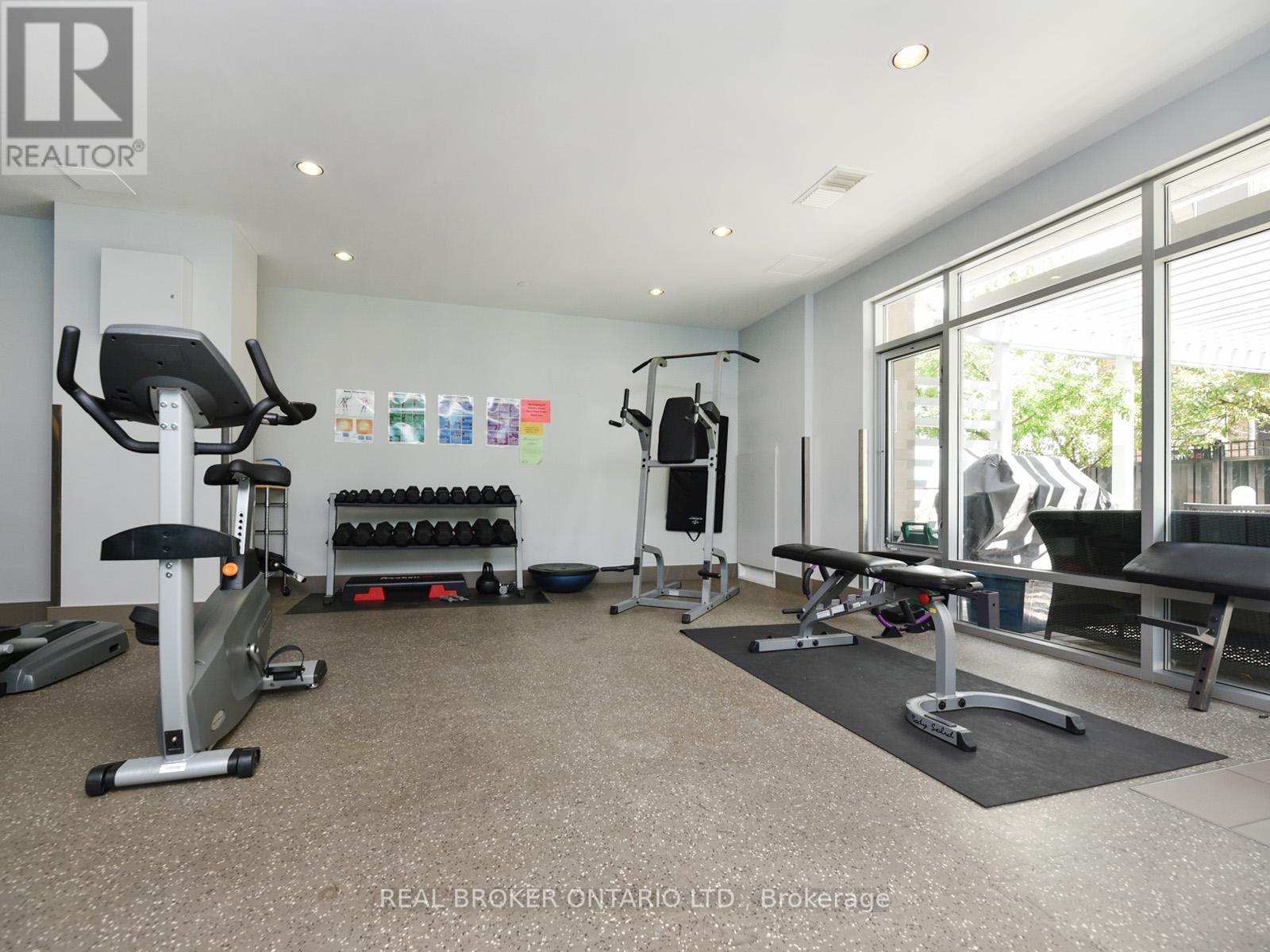 1011 - 100 Champagne Avenue S, Ottawa, ON - Indoor Photo Showing Gym Room