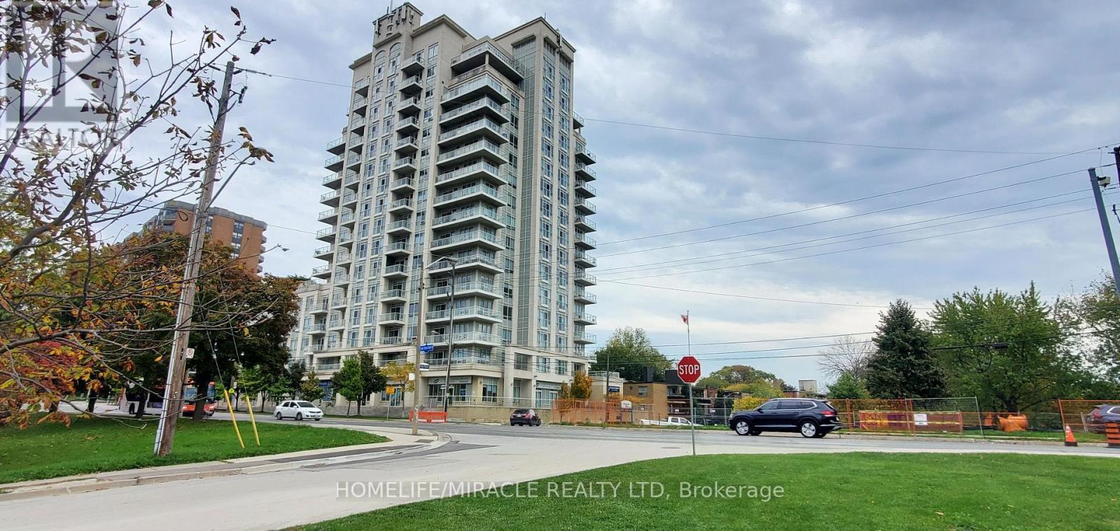 408 - 3865 Lake Shore Boulevard W, Toronto, ON - Outdoor With Balcony With Facade