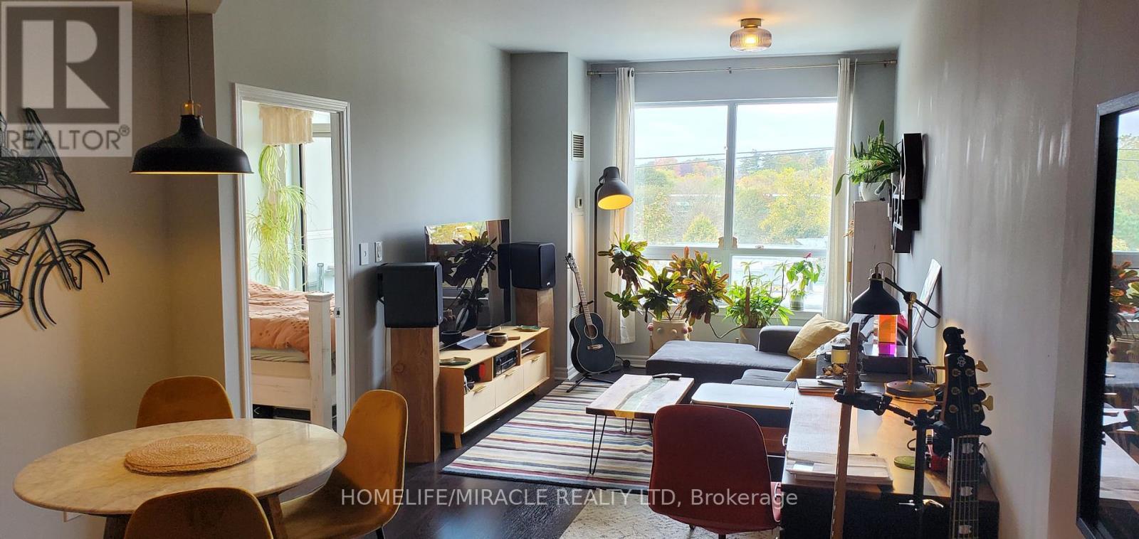 408 - 3865 Lake Shore Boulevard W, Toronto, ON - Indoor Photo Showing Dining Room