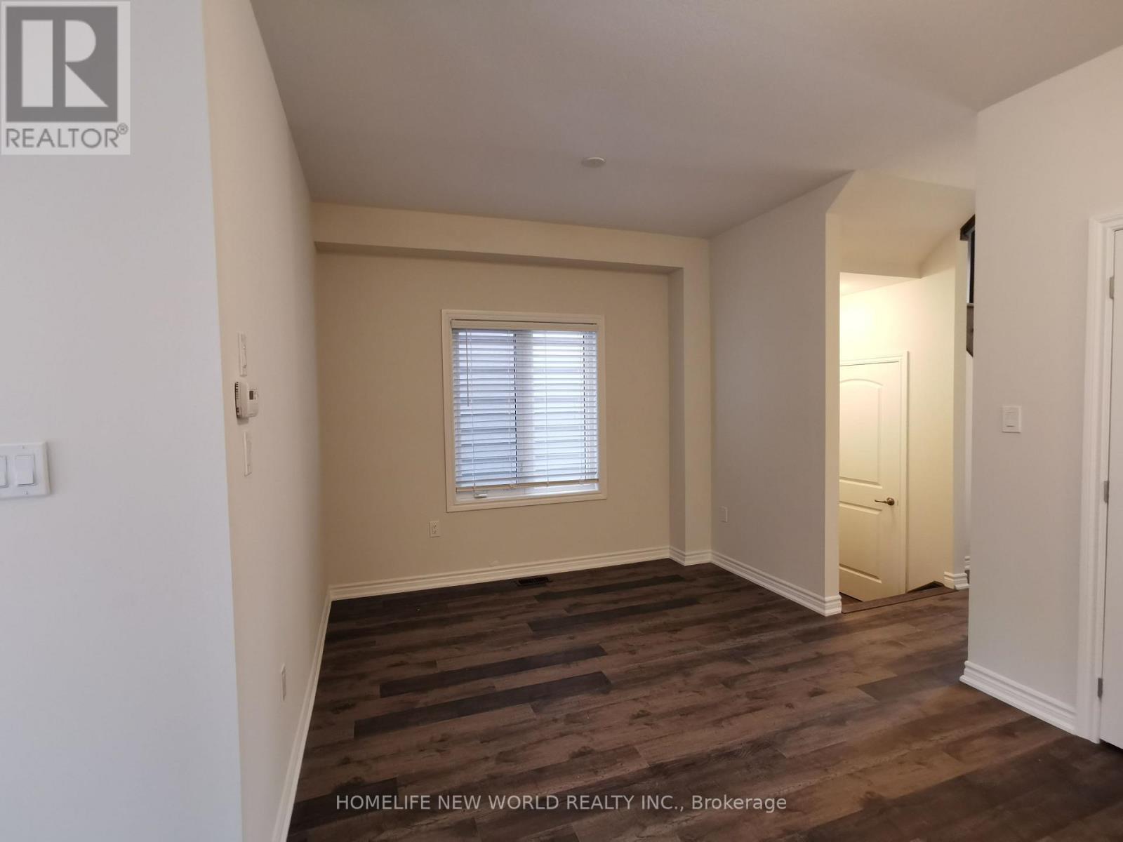 425 Beechwood Forest Lane, Gravenhurst, ON - Indoor Photo Showing Other Room