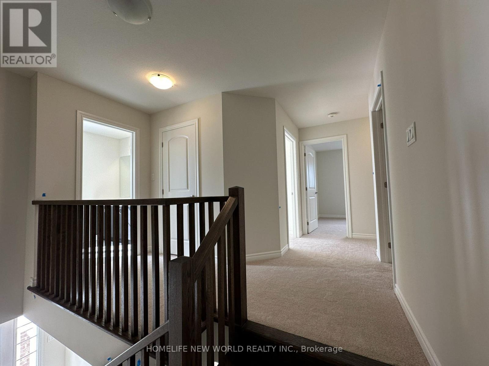 425 Beechwood Forest Lane, Gravenhurst, ON - Indoor Photo Showing Other Room