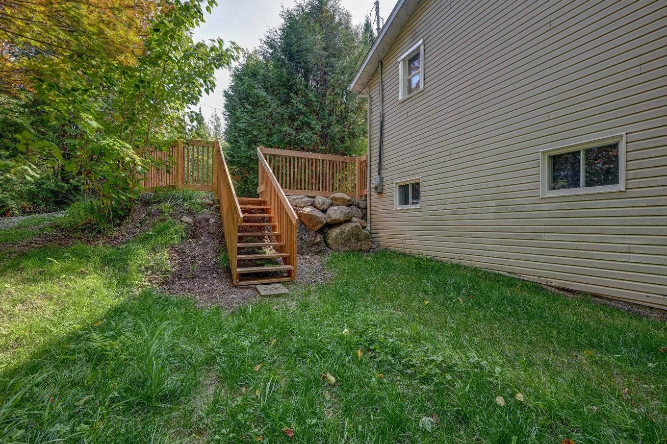 Cour - 24 Ch. Peninsula, Saint-Adolphe-D'Howard, QC - Outdoor