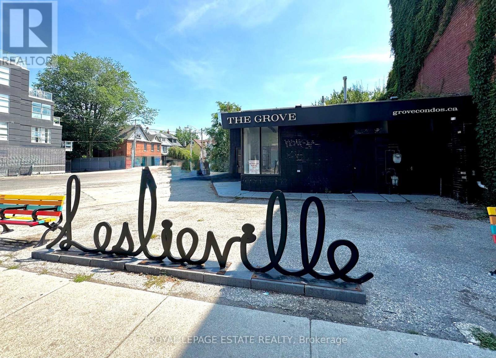 1001 Queen Street E, Toronto, ON