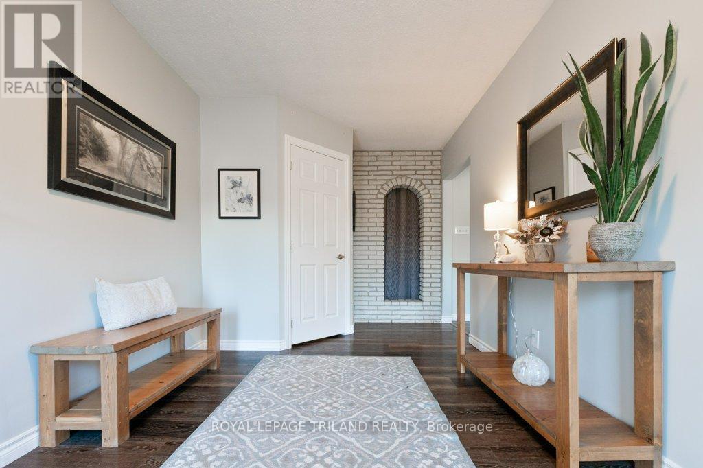 59 Confederation Drive, St. Thomas, ON - Indoor Photo Showing Other Room