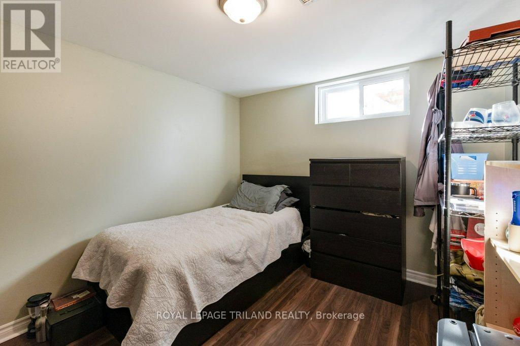 59 Confederation Drive, St. Thomas, ON - Indoor Photo Showing Bedroom