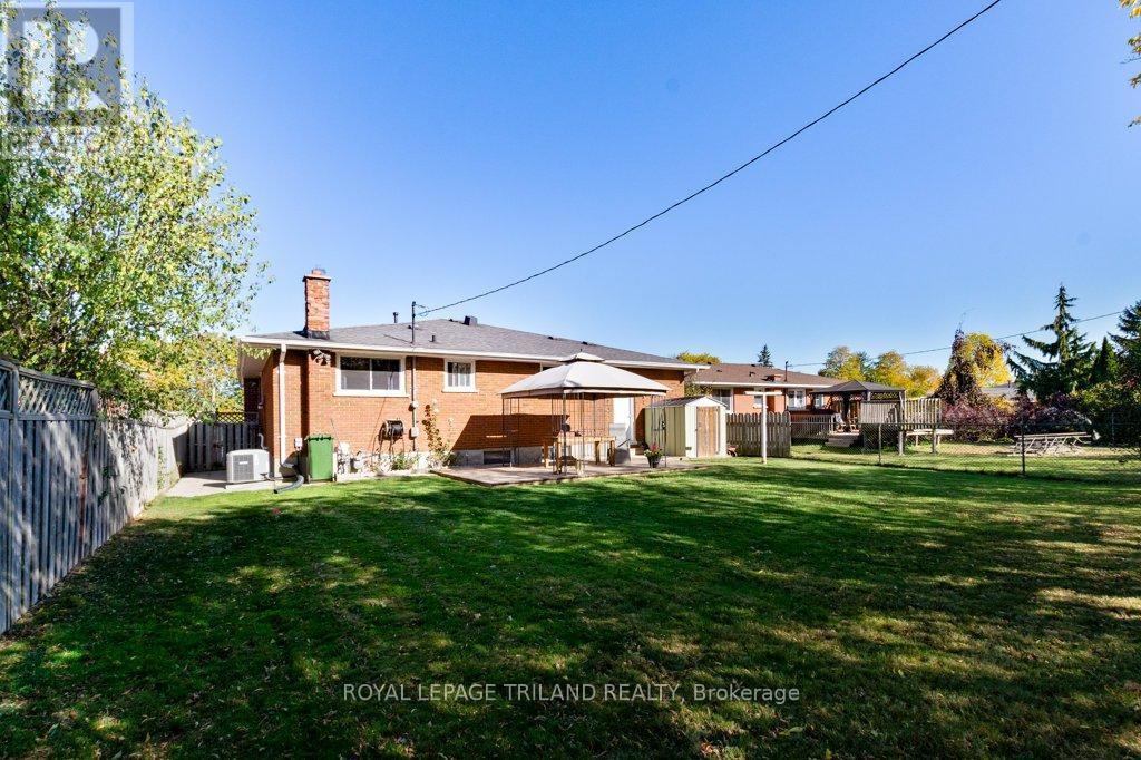 59 Confederation Drive, St. Thomas, ON - Outdoor