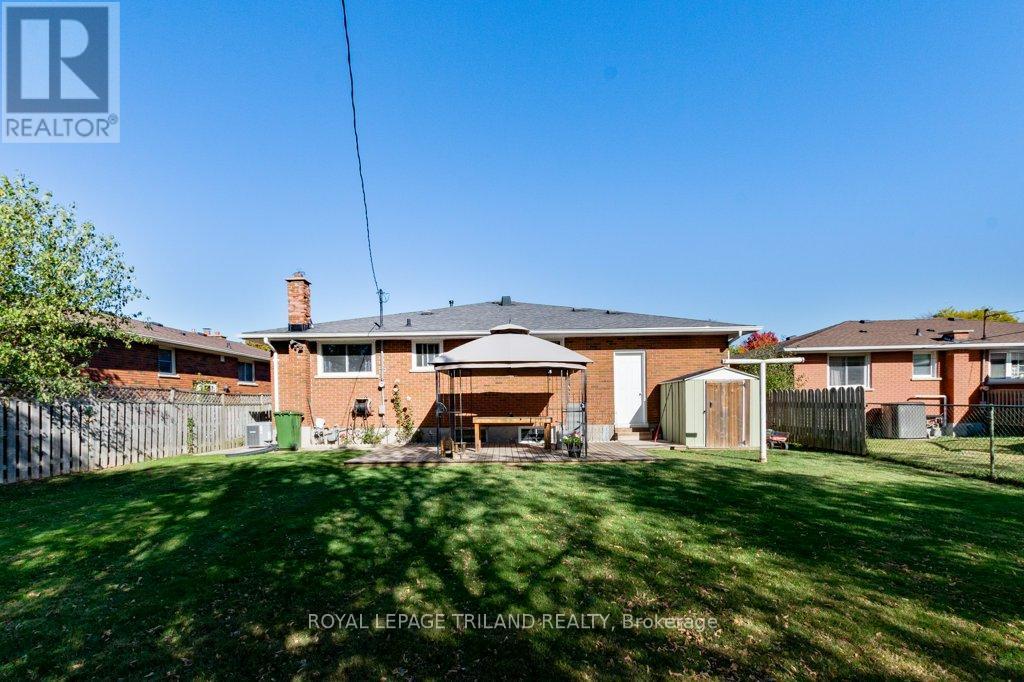 59 Confederation Drive, St. Thomas, ON - Outdoor