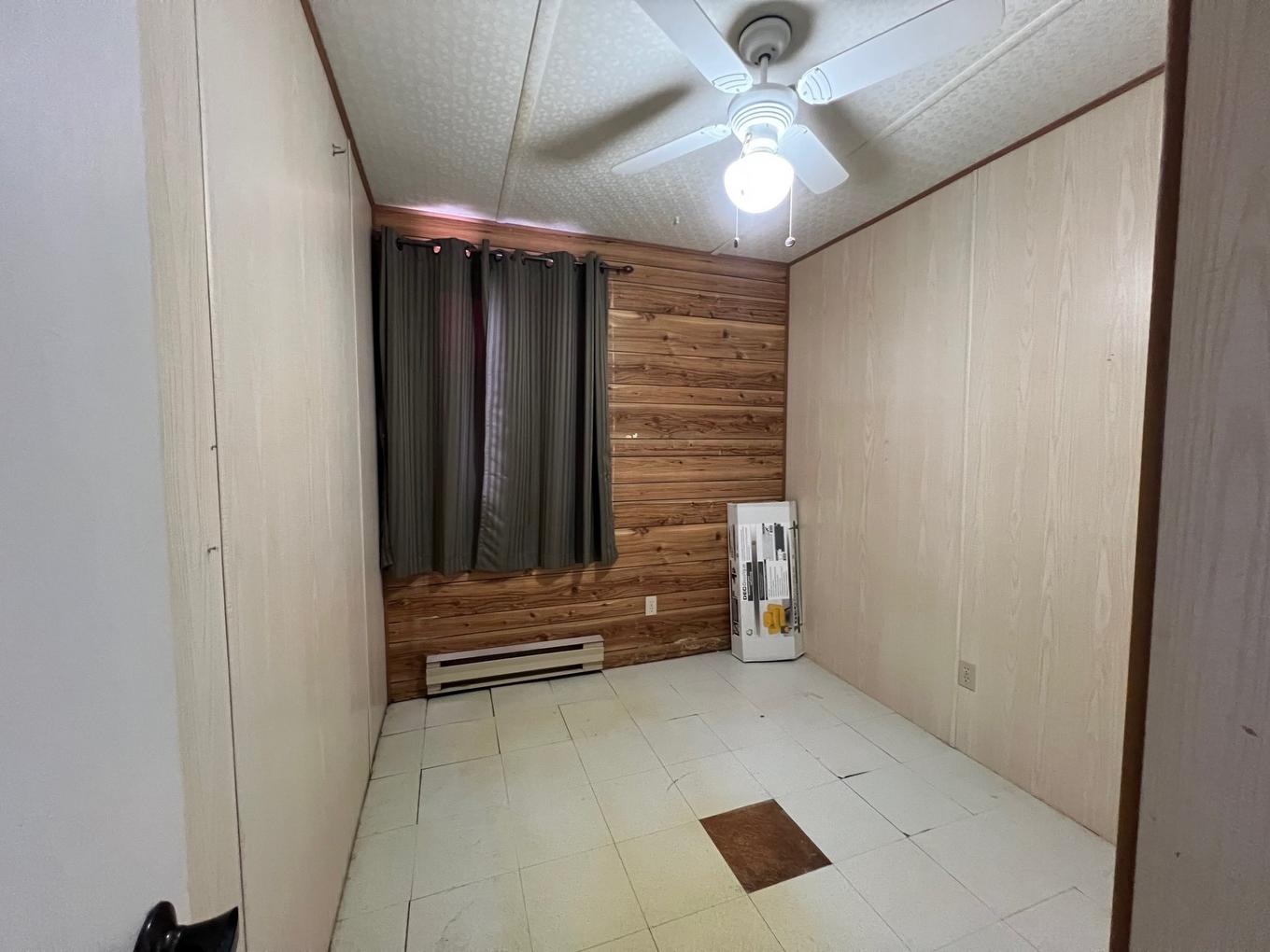 Bedroom - 187 9E Avenue, Chapais, QC - Indoor Photo Showing Other Room