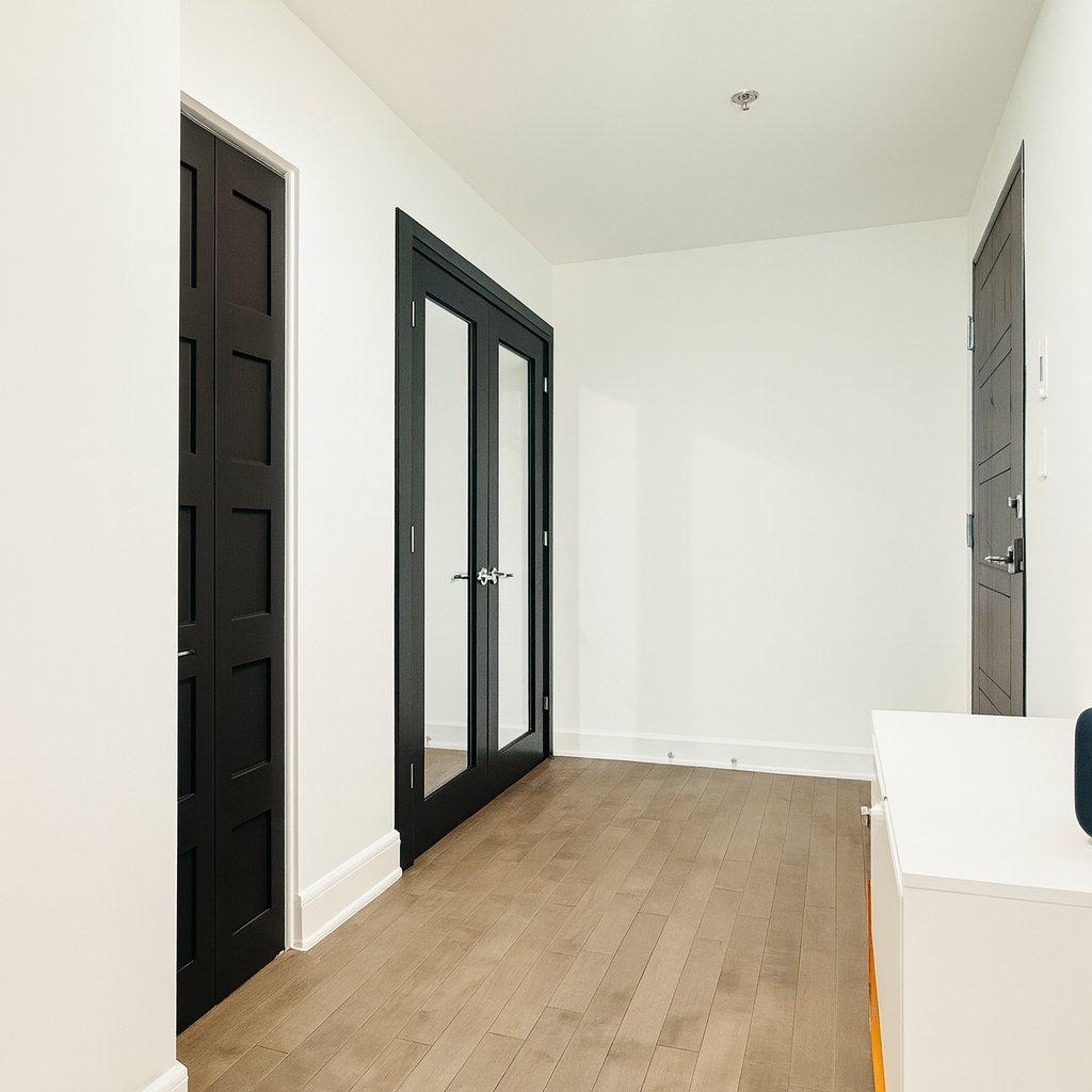 Hall d'entrée/Vestibule - 211B-1800 Boul. Angrignon, Montréal (Lasalle), QC - Indoor Photo Showing Other Room