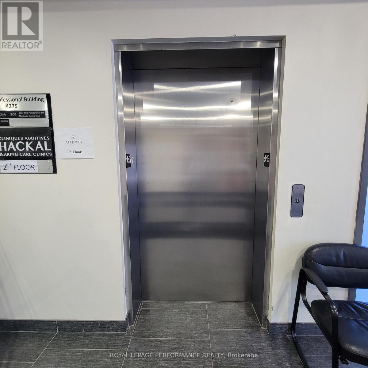 200G - 4275 Innes Road, Ottawa, ON