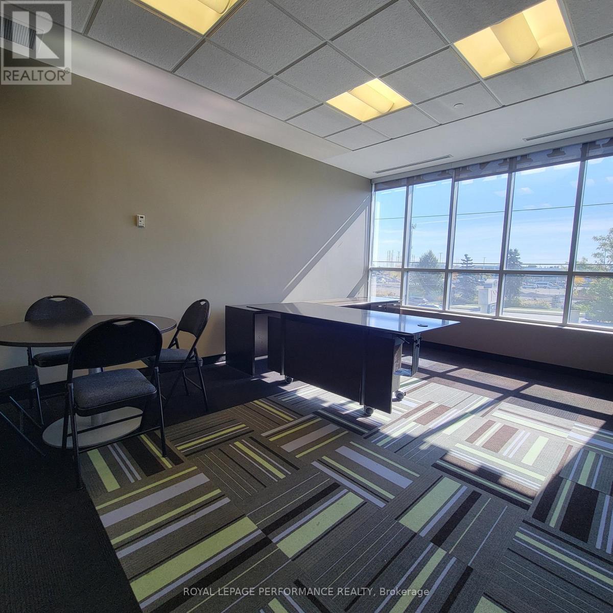 200F - 4275 Innes Road, Ottawa, ON