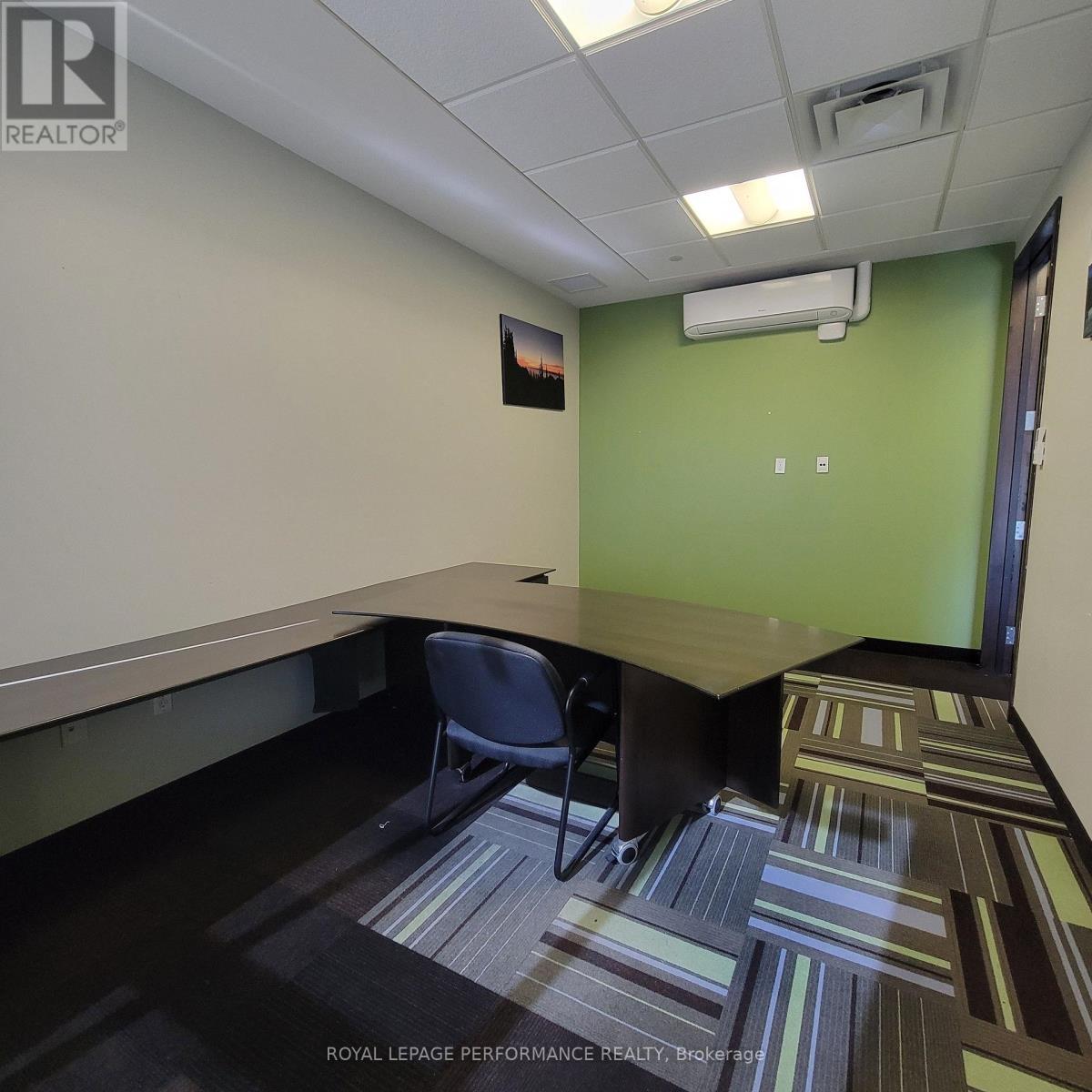 200E - 4275 Innes Road, Ottawa, ON