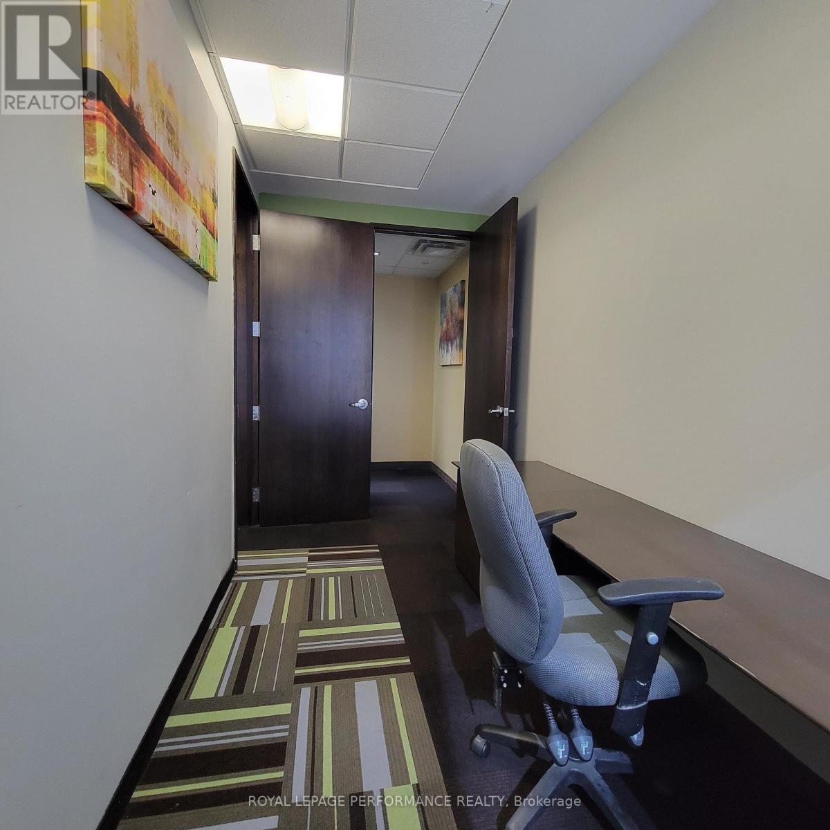 200E - 4275 Innes Road, Ottawa, ON