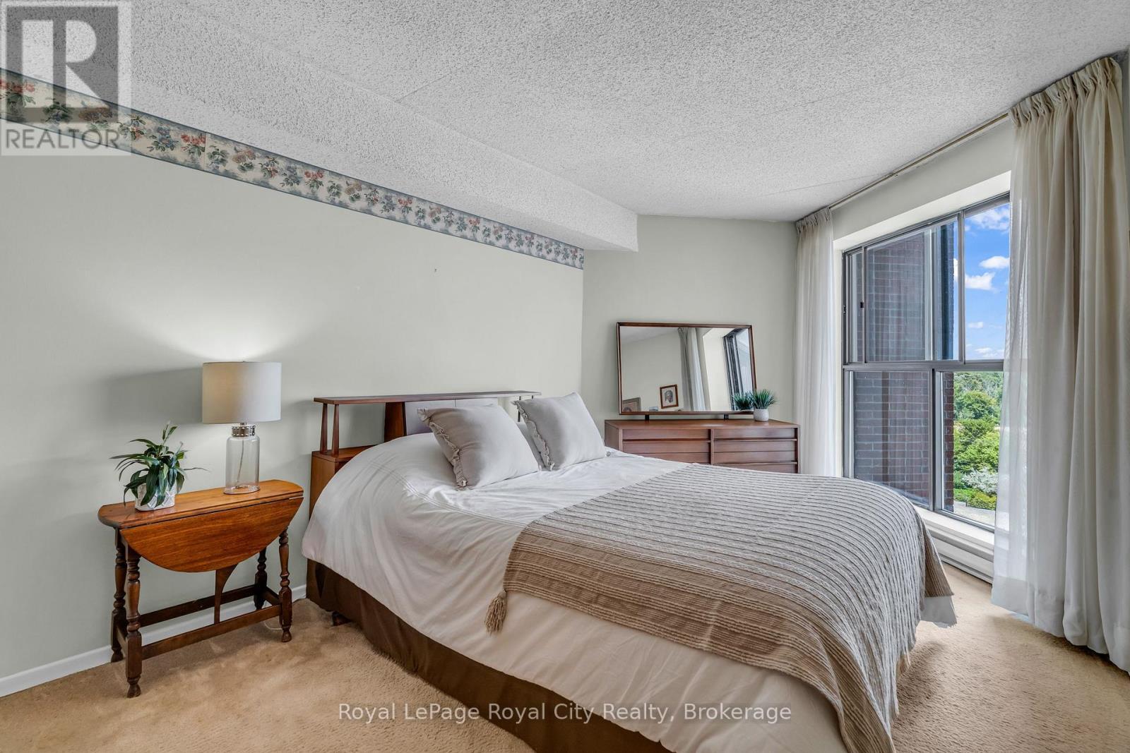 803 - 22 Marilyn Drive, Guelph (Riverside Park), ON - Indoor Photo Showing Bedroom