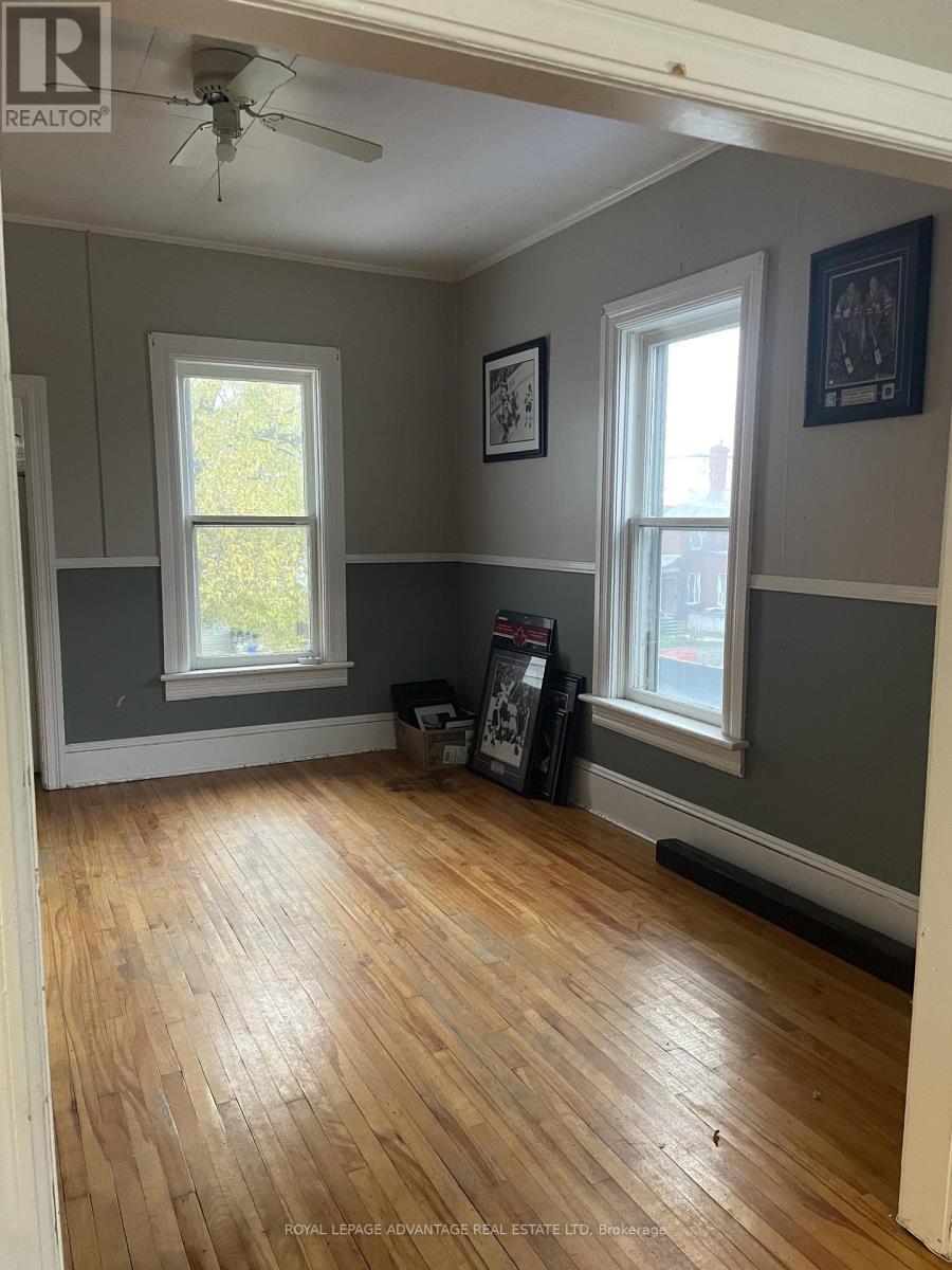 28 Mcewen Avenue, Smiths Falls, ON - Indoor Photo Showing Other Room