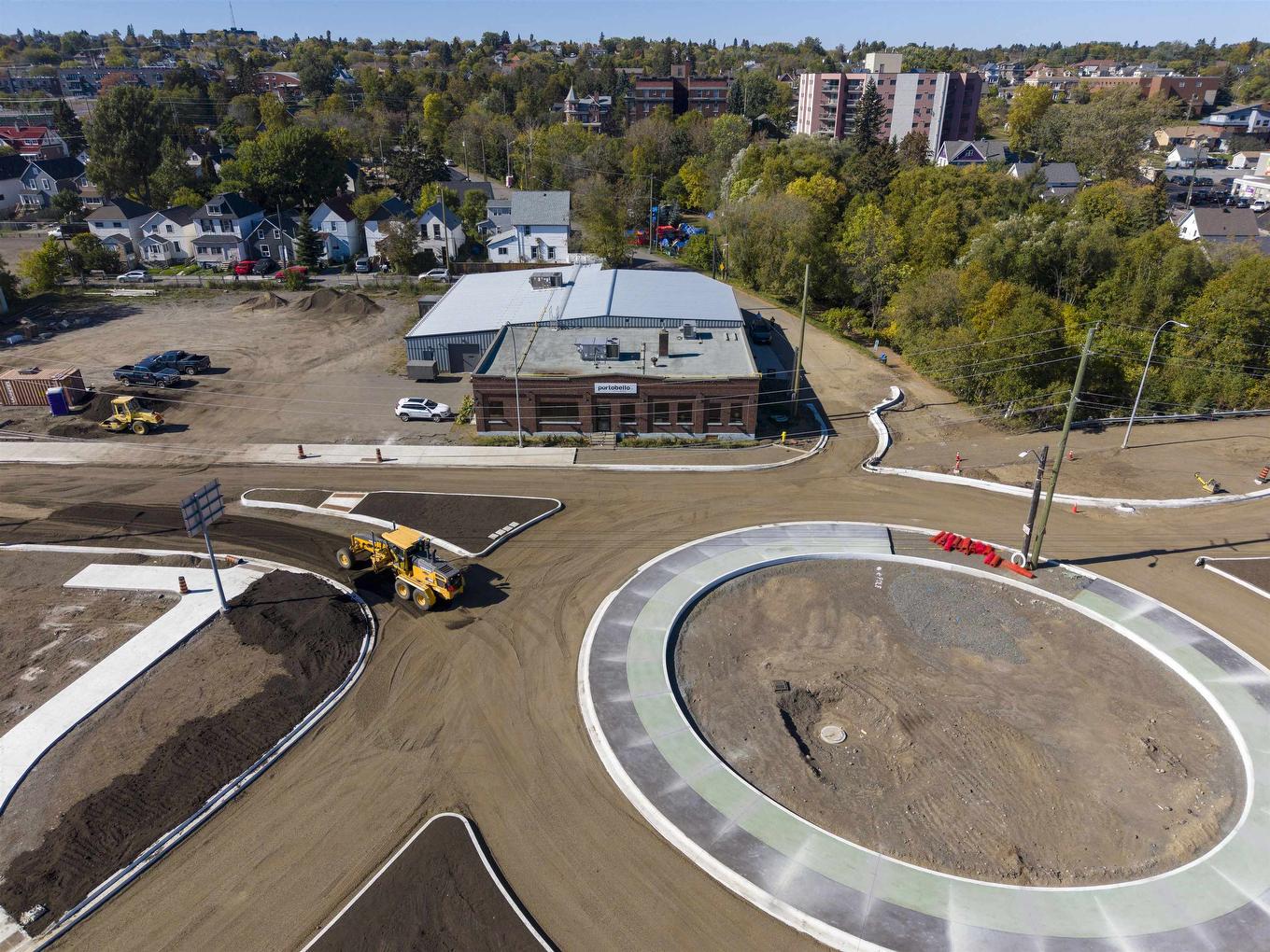 2 142 Cumberland Street N, Thunder Bay, ON