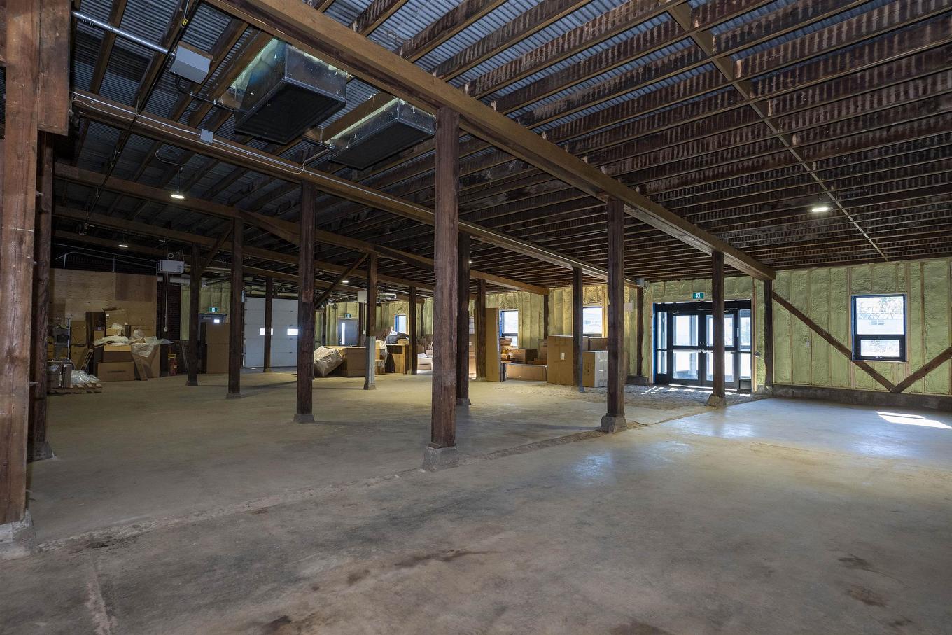 2 142 Cumberland Street N, Thunder Bay, ON