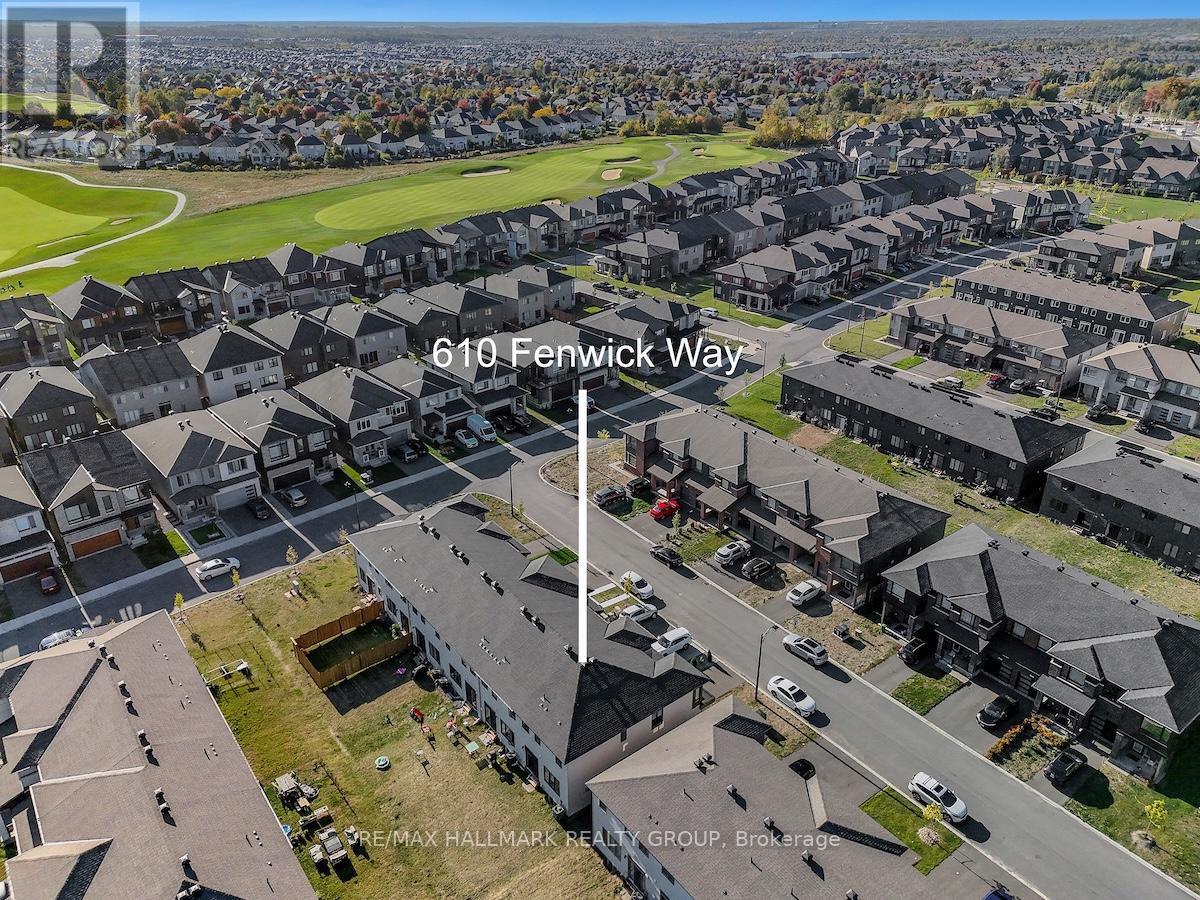 610 Fenwick Way, Ottawa, ON - Outdoor With View