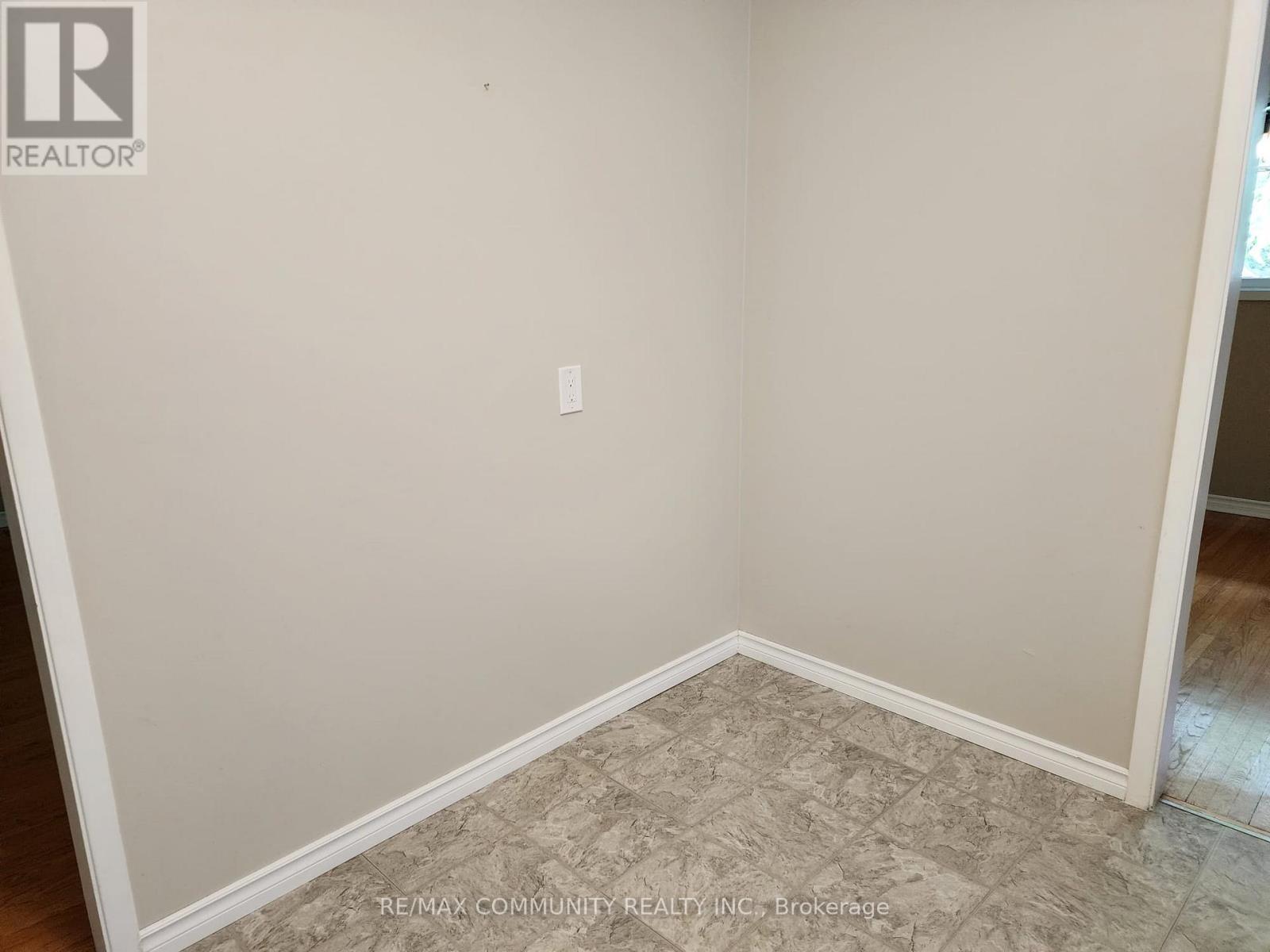 612 Dundee Avenue, Oshawa, ON - Indoor Photo Showing Other Room