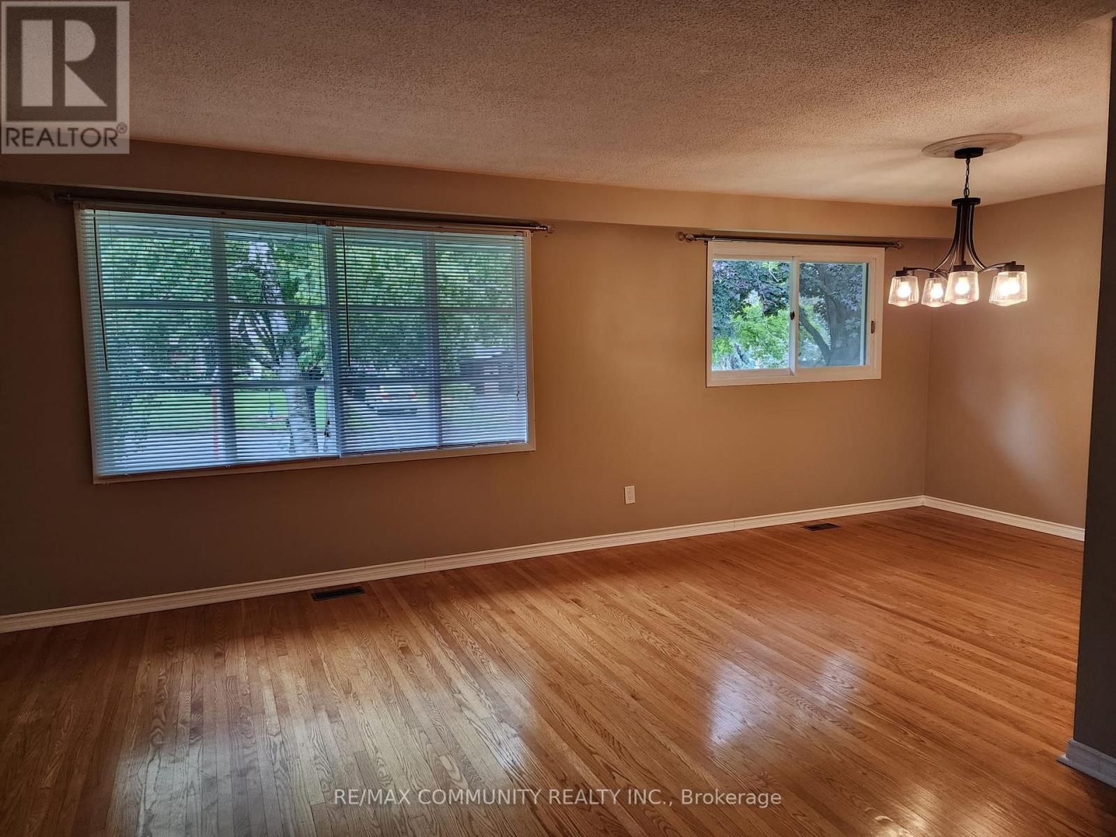 612 Dundee Avenue, Oshawa, ON - Indoor Photo Showing Other Room