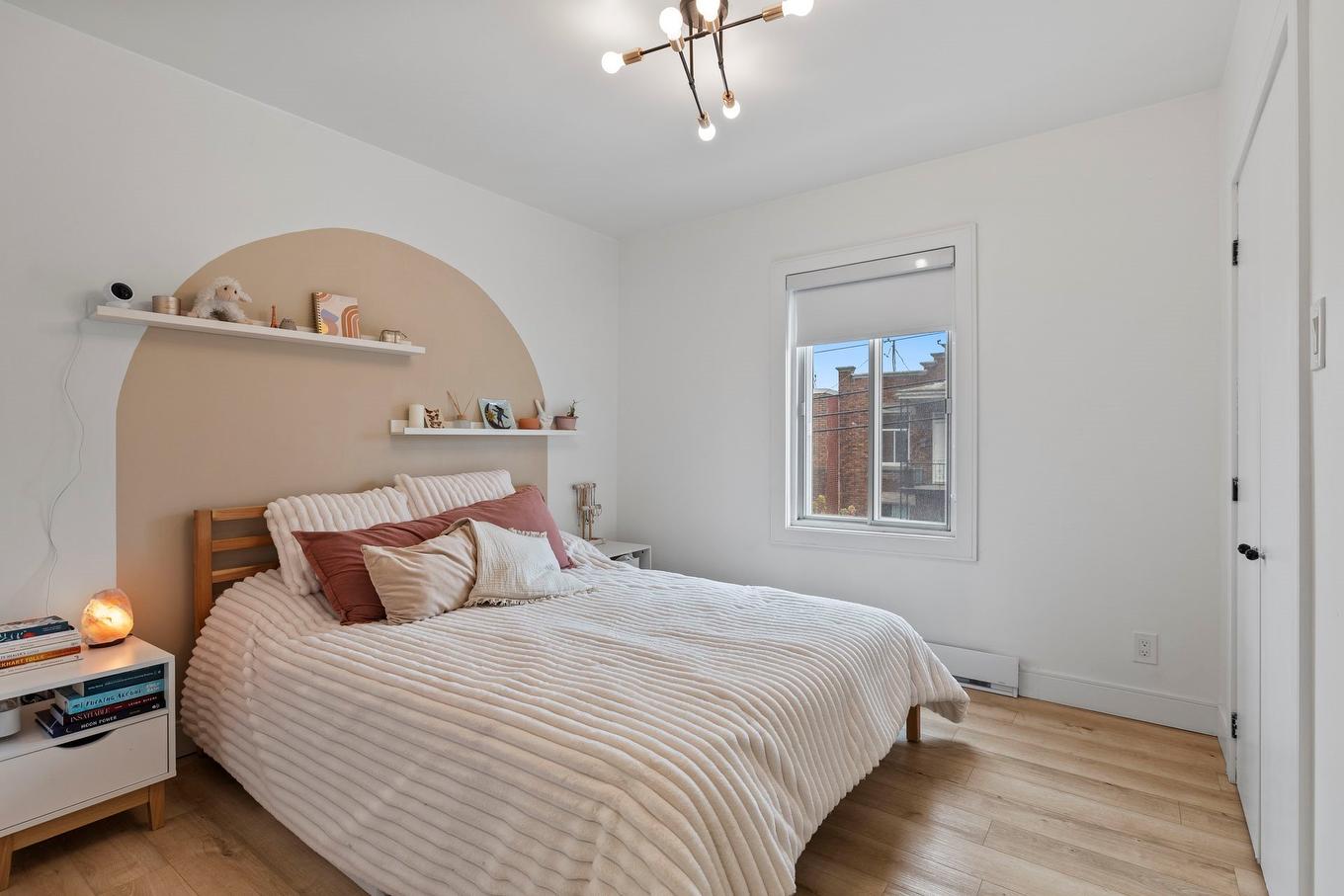 Bedroom - 8792 - 8796 Rue Basile-Routhier, Montréal (Ahuntsic-Cartierville), QC - Indoor Photo Showing Bedroom