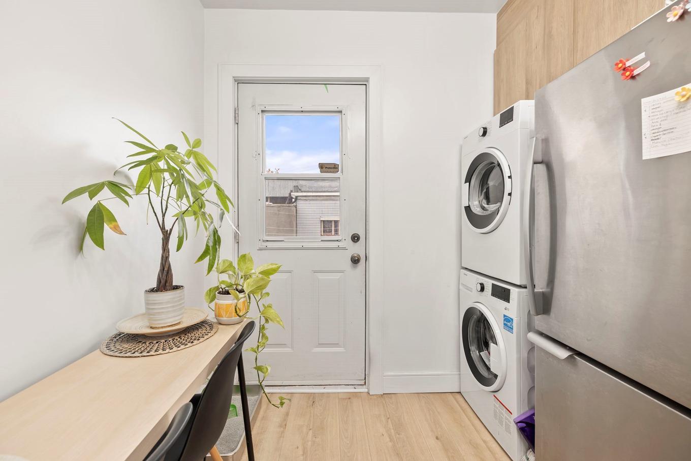 Kitchen - 8792 - 8796 Rue Basile-Routhier, Montréal (Ahuntsic-Cartierville), QC - Indoor Photo Showing Laundry Room