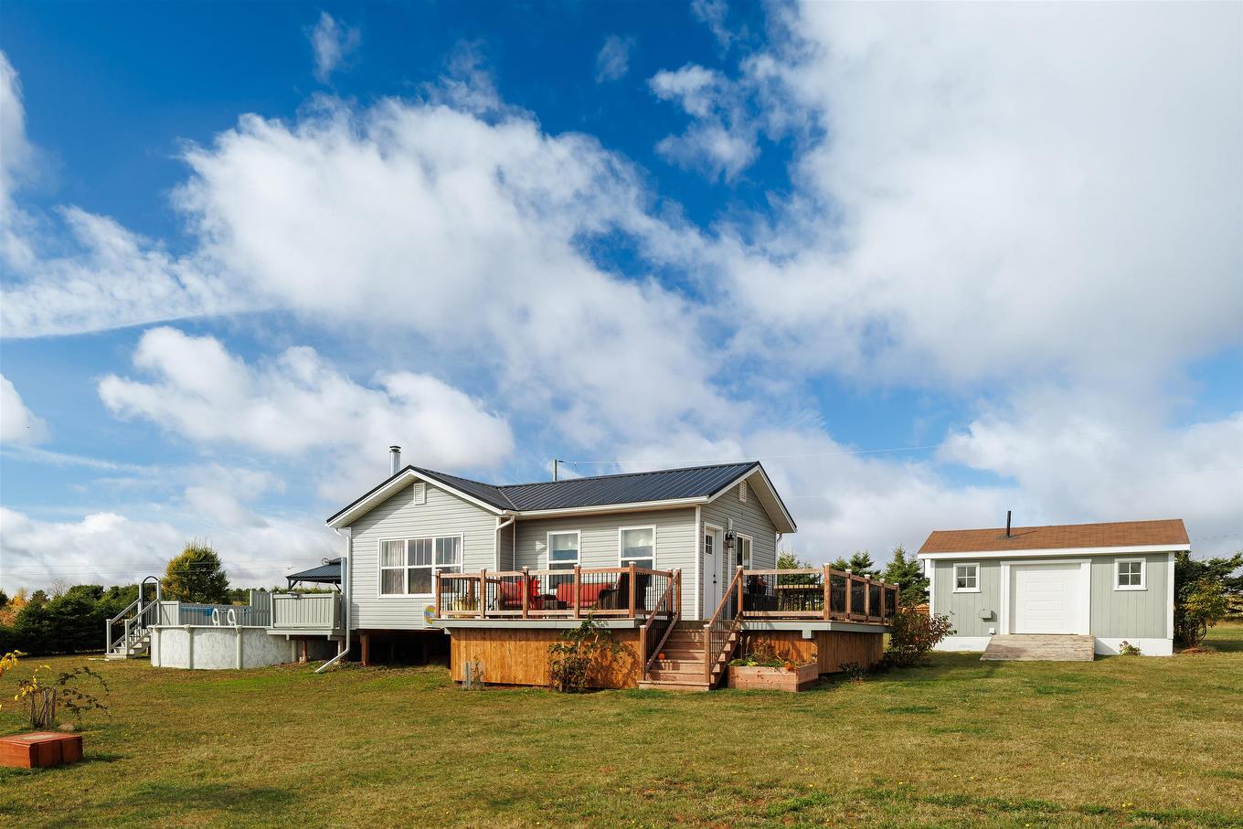 9 Clearview Lane, Red Point, PE
