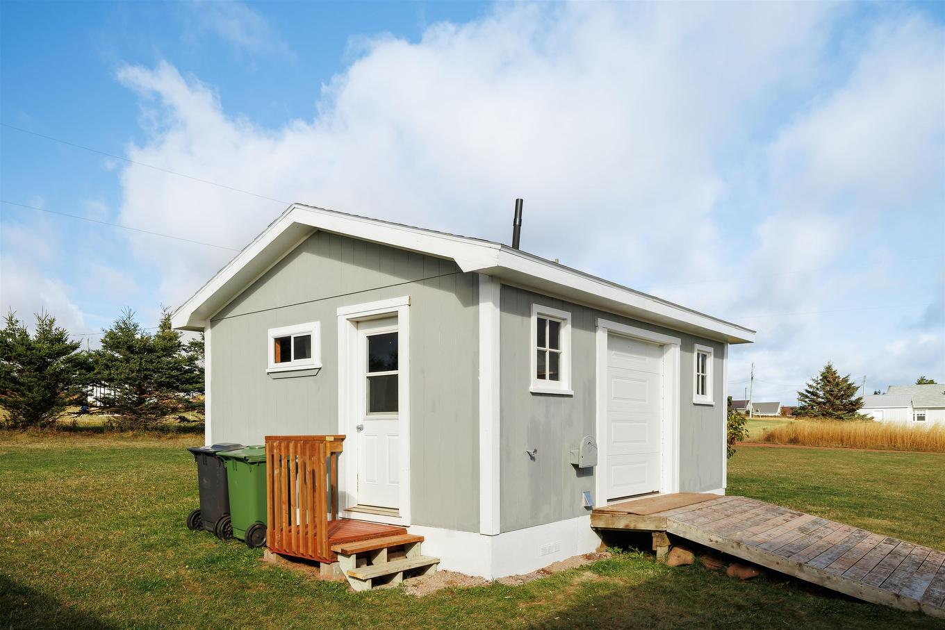 9 Clearview Lane, Red Point, PE