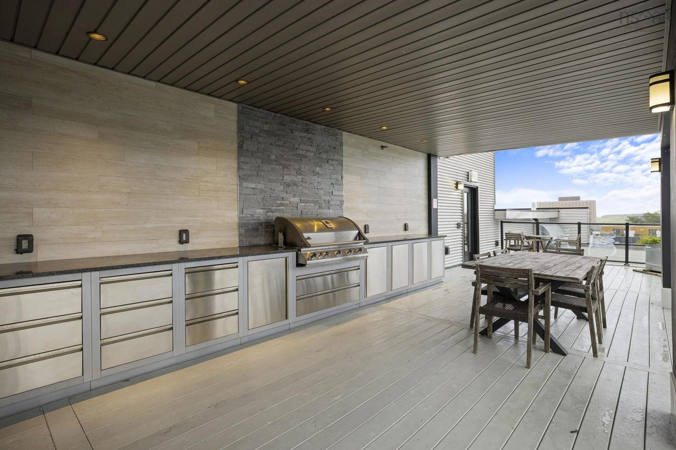 307 5662 Roberts Street, Halifax, NS