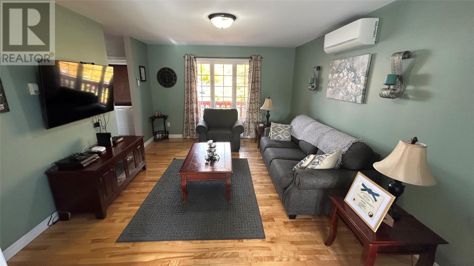 6 Nina Crescent, Stephenville, NL - Indoor Photo Showing Living Room