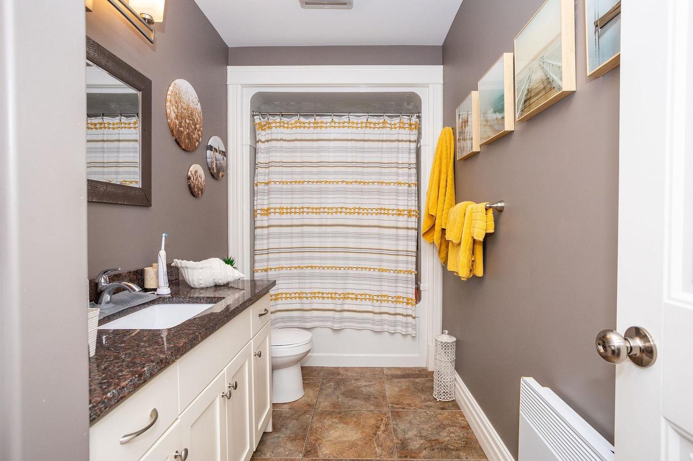 61- 203 Glen Stewart Drive, Stratford, PE