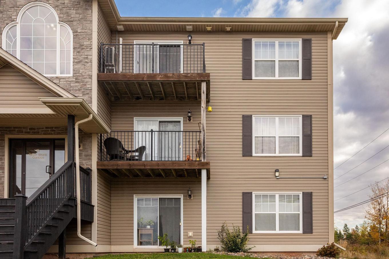 61- 203 Glen Stewart Drive, Stratford, PE