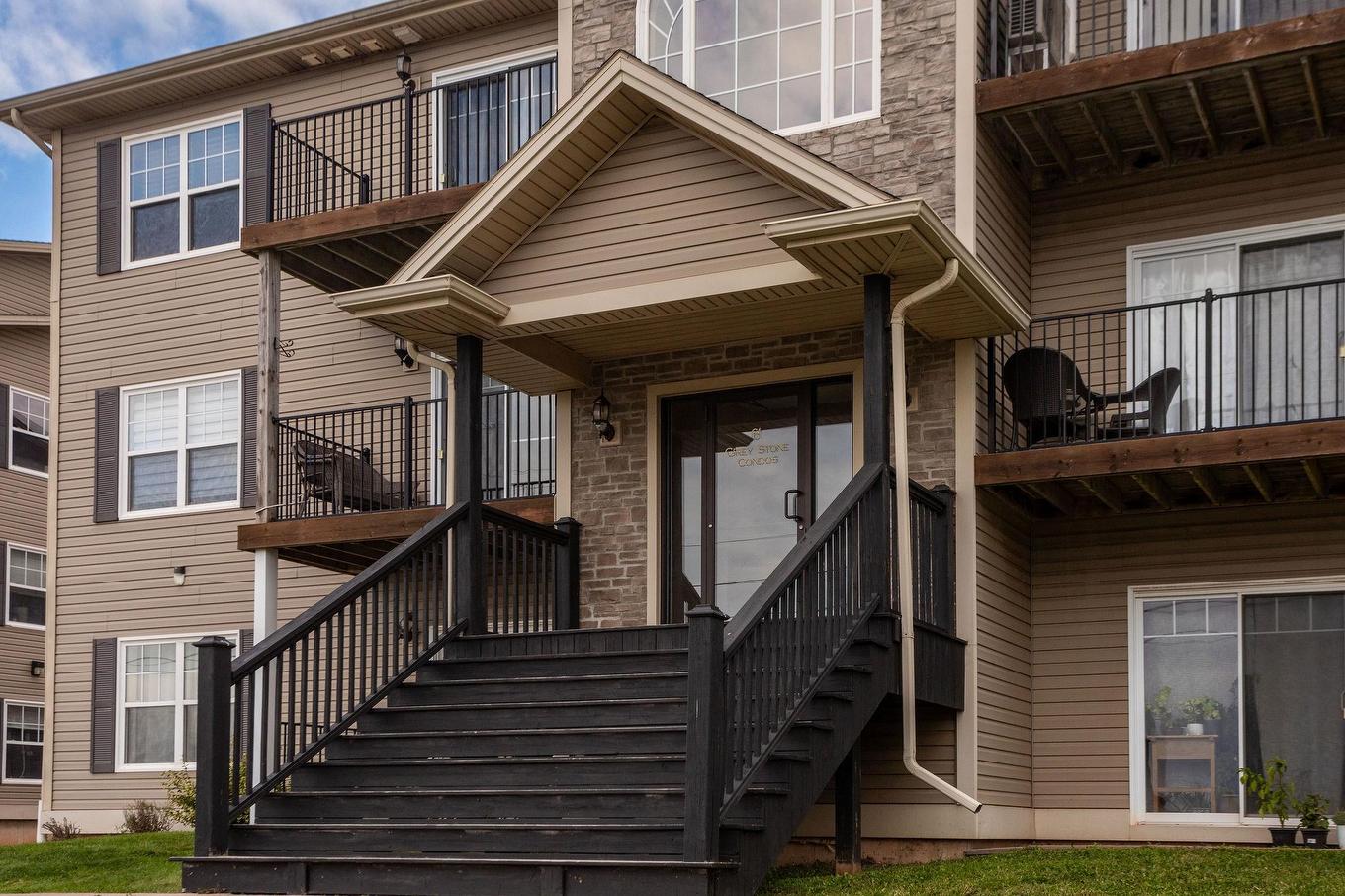 61- 203 Glen Stewart Drive, Stratford, PE