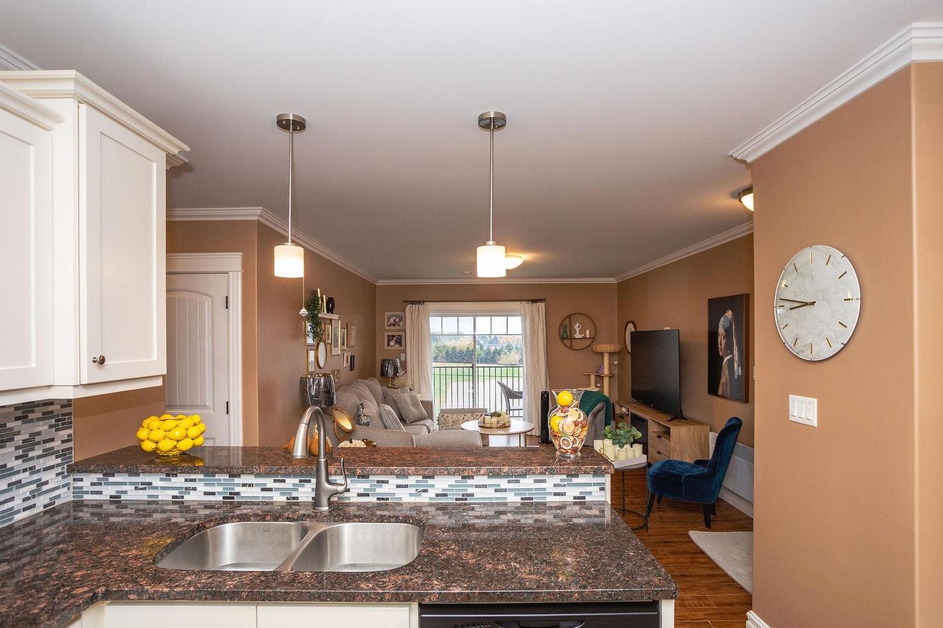 61- 203 Glen Stewart Drive, Stratford, PE