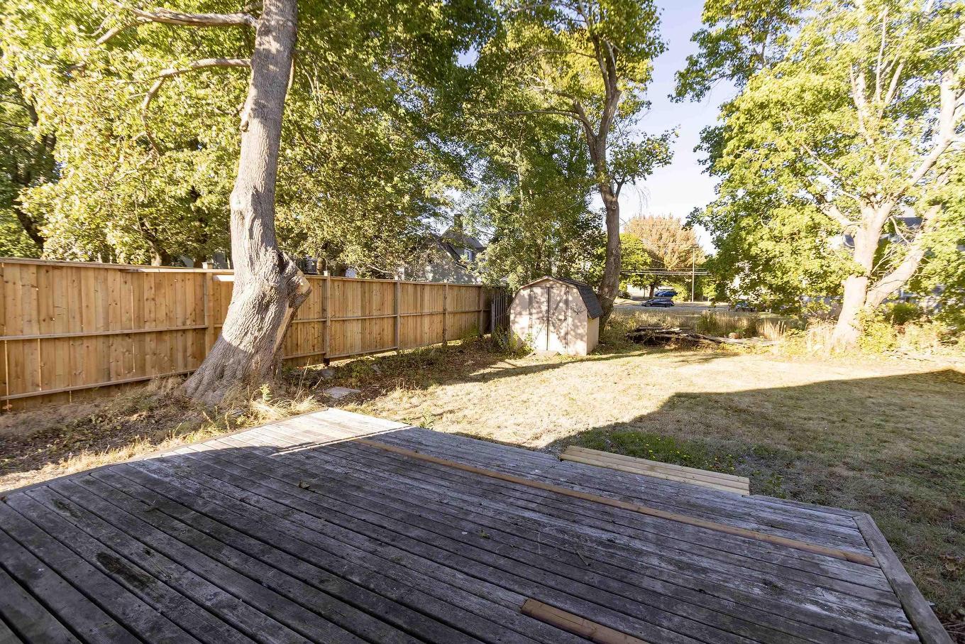 22-24 Croft Street, Amherst, NS