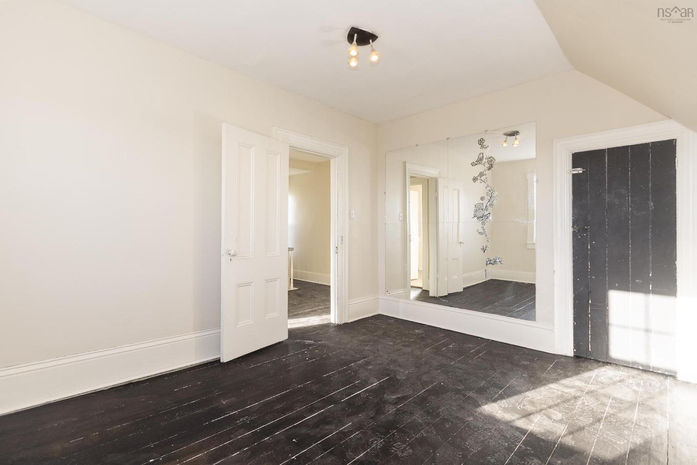 22-24 Croft Street, Amherst, NS