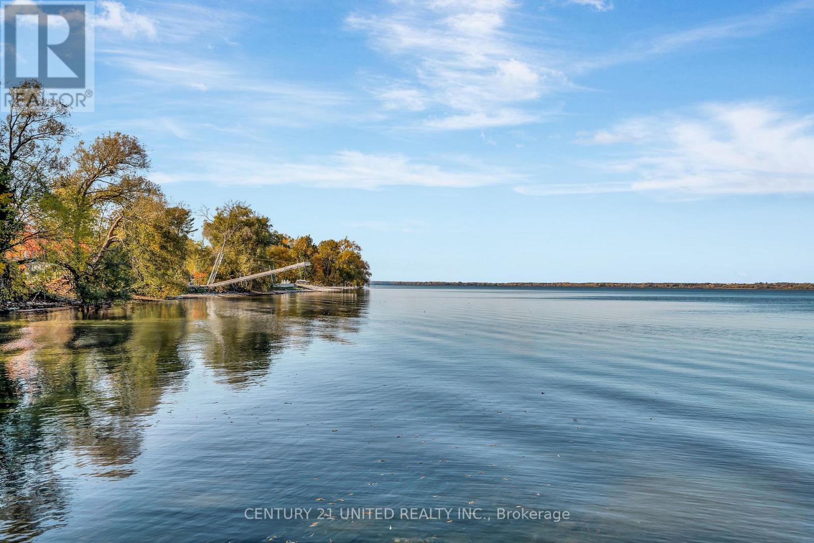 226 Prinyers Cove Crescent, Prince Edward County (North Marysburg Ward), ON