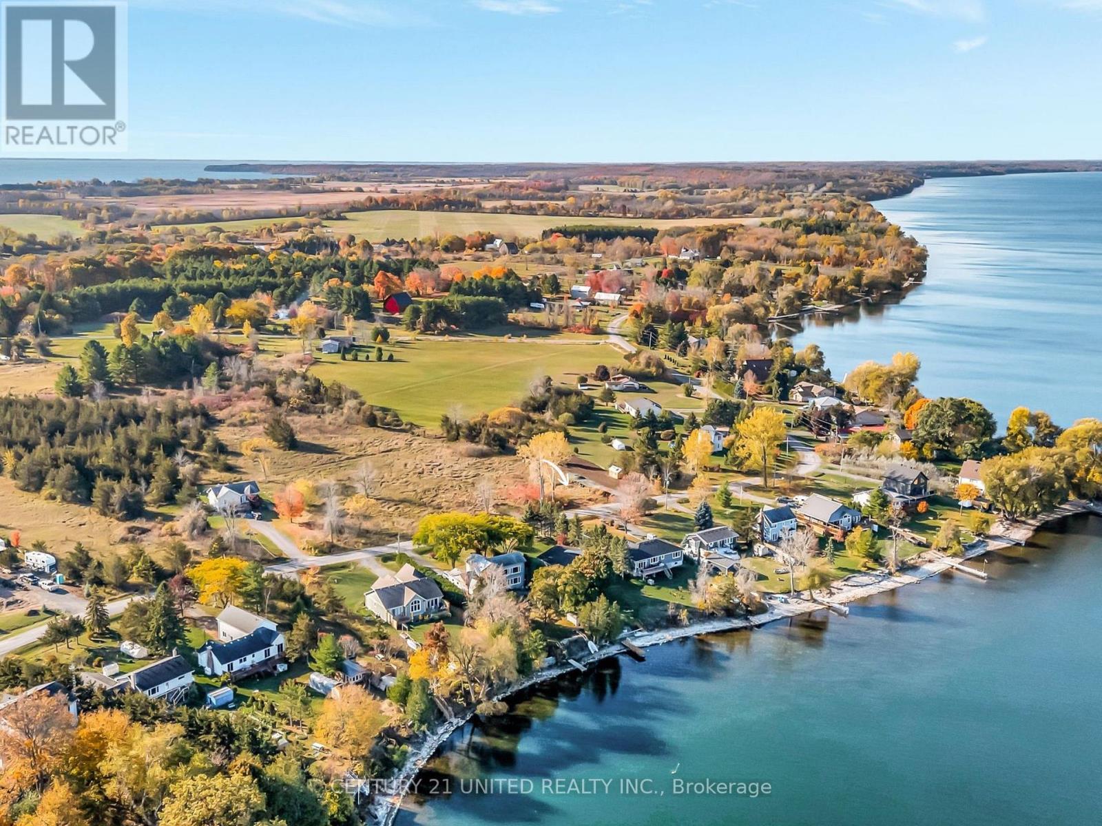 226 Prinyers Cove Crescent, Prince Edward County (North Marysburg Ward), ON