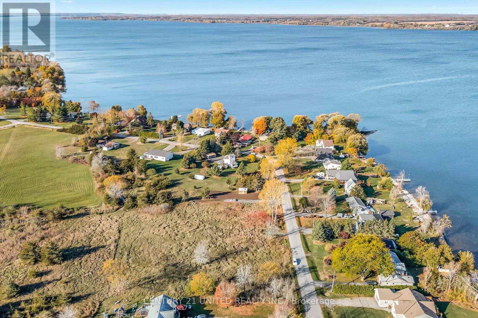 226 Prinyers Cove Crescent, Prince Edward County (North Marysburg Ward), ON