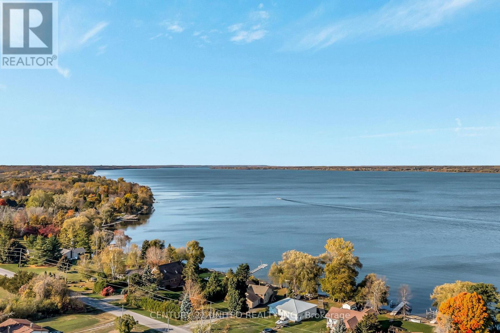 226 Prinyers Cove Crescent, Prince Edward County (North Marysburg Ward), ON