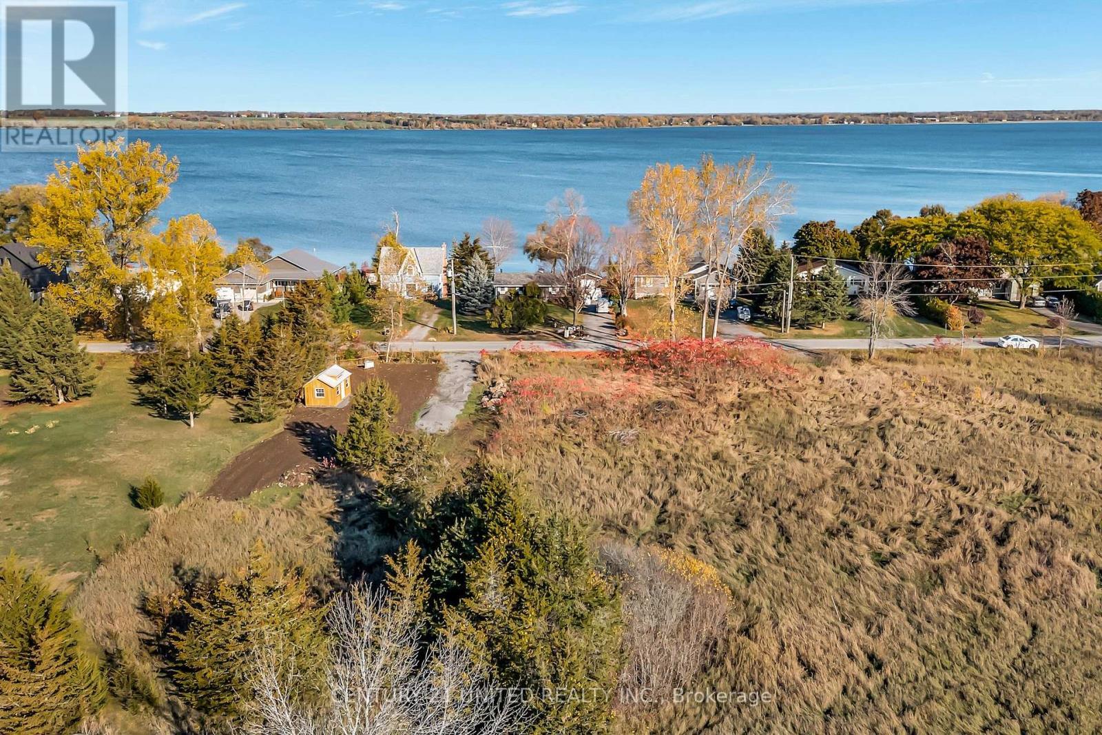 226 Prinyers Cove Crescent, Prince Edward County (North Marysburg Ward), ON