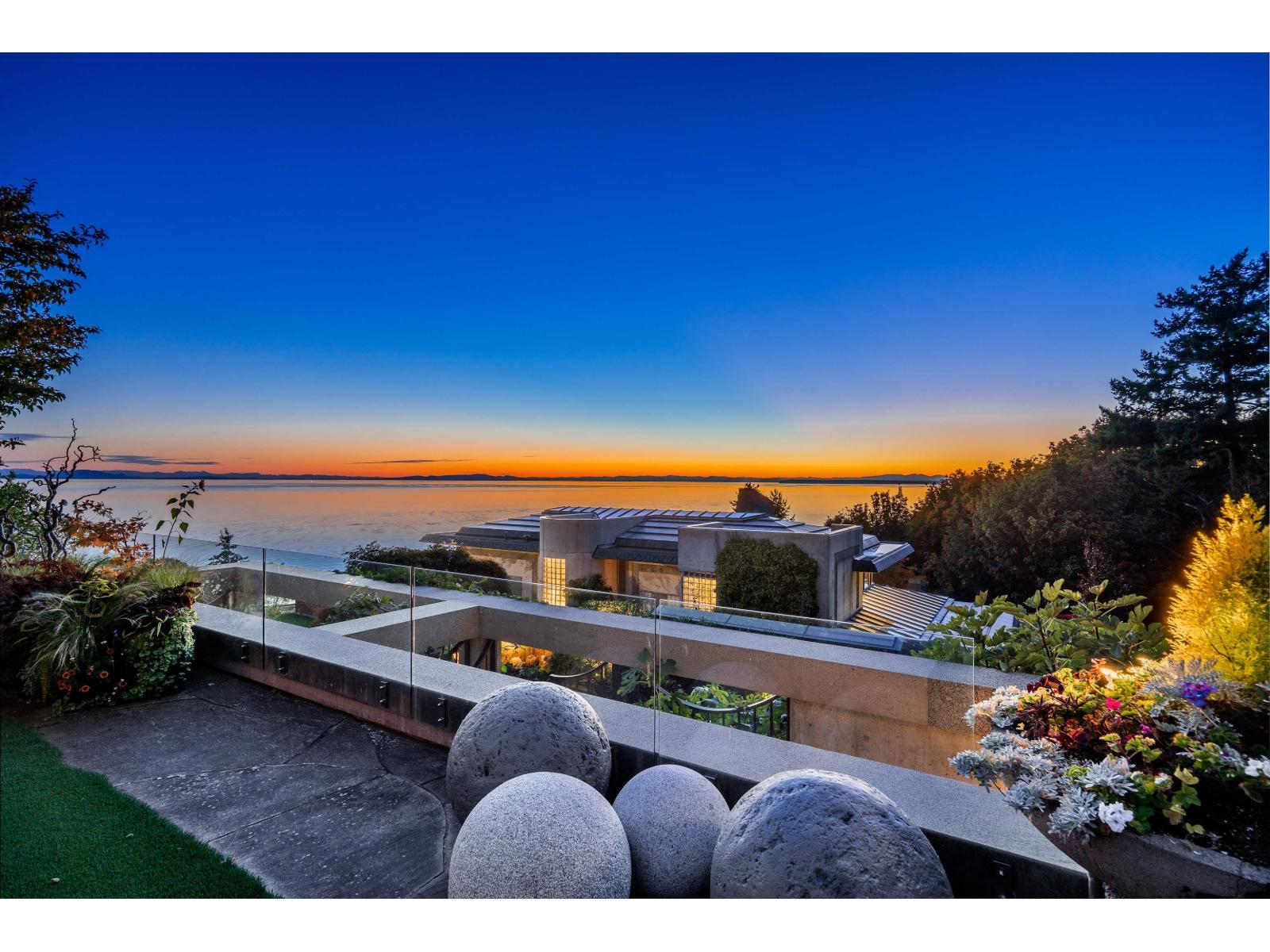 14971 Prospect Avenue, White Rock, BC - Outdoor With Body Of Water With View