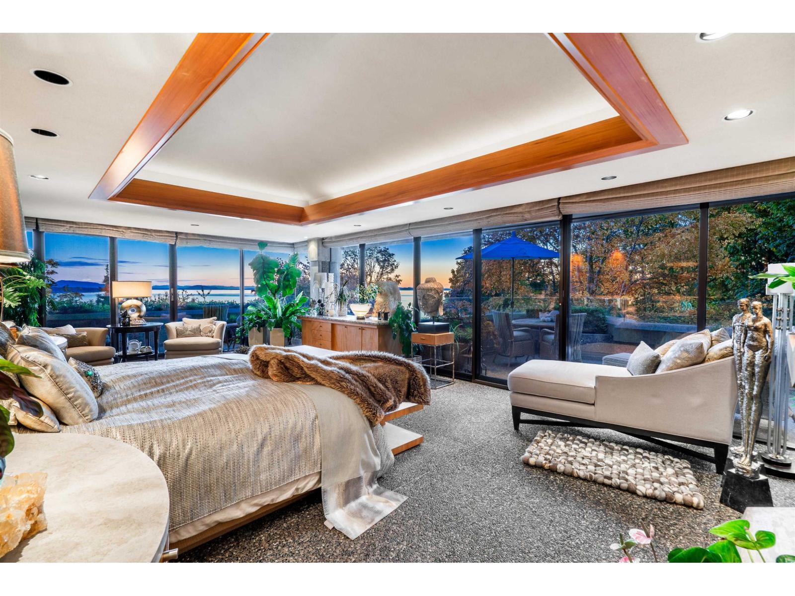 14971 Prospect Avenue, White Rock, BC - Indoor Photo Showing Other Room