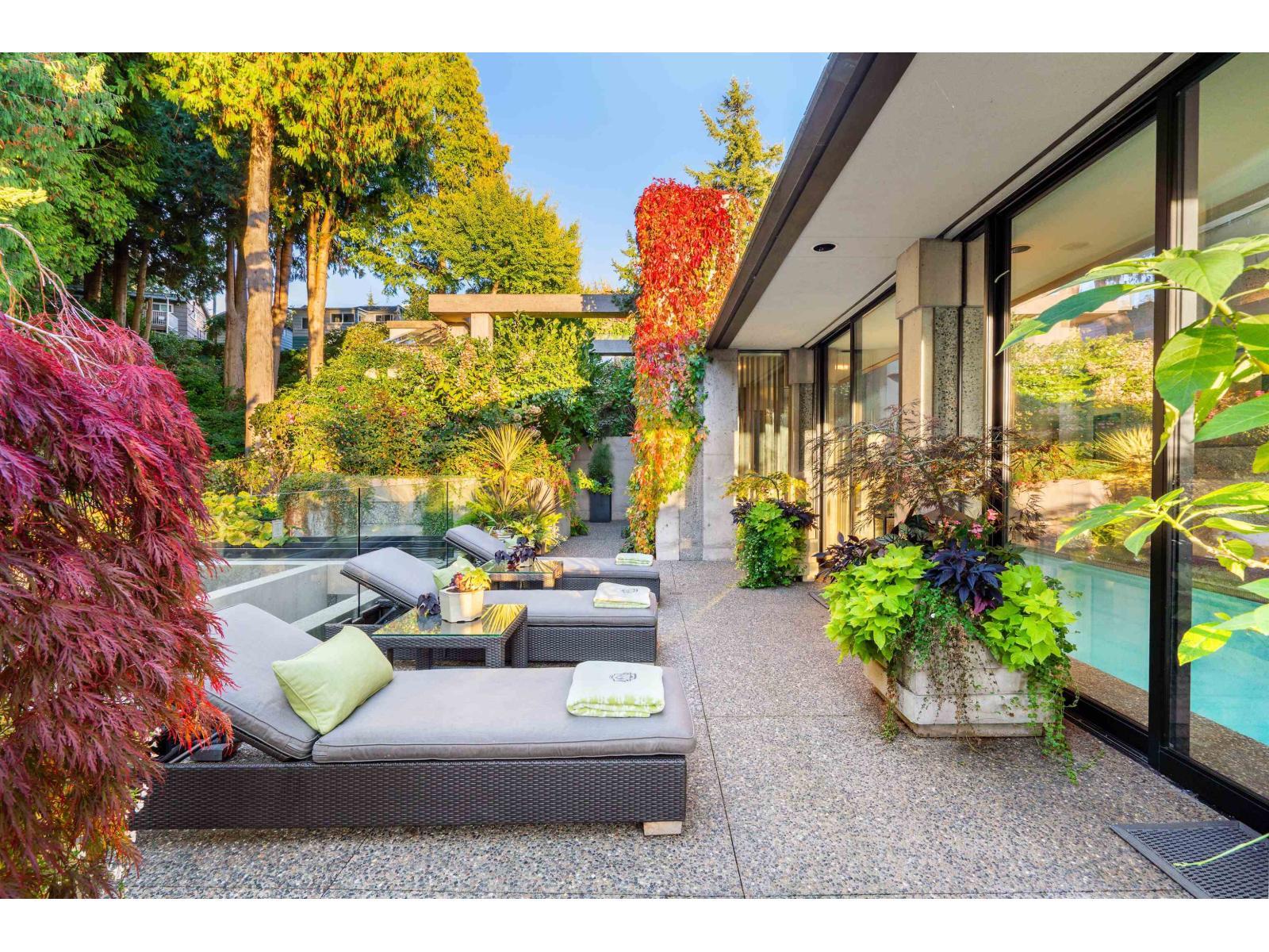 14971 Prospect Avenue, White Rock, BC - Outdoor