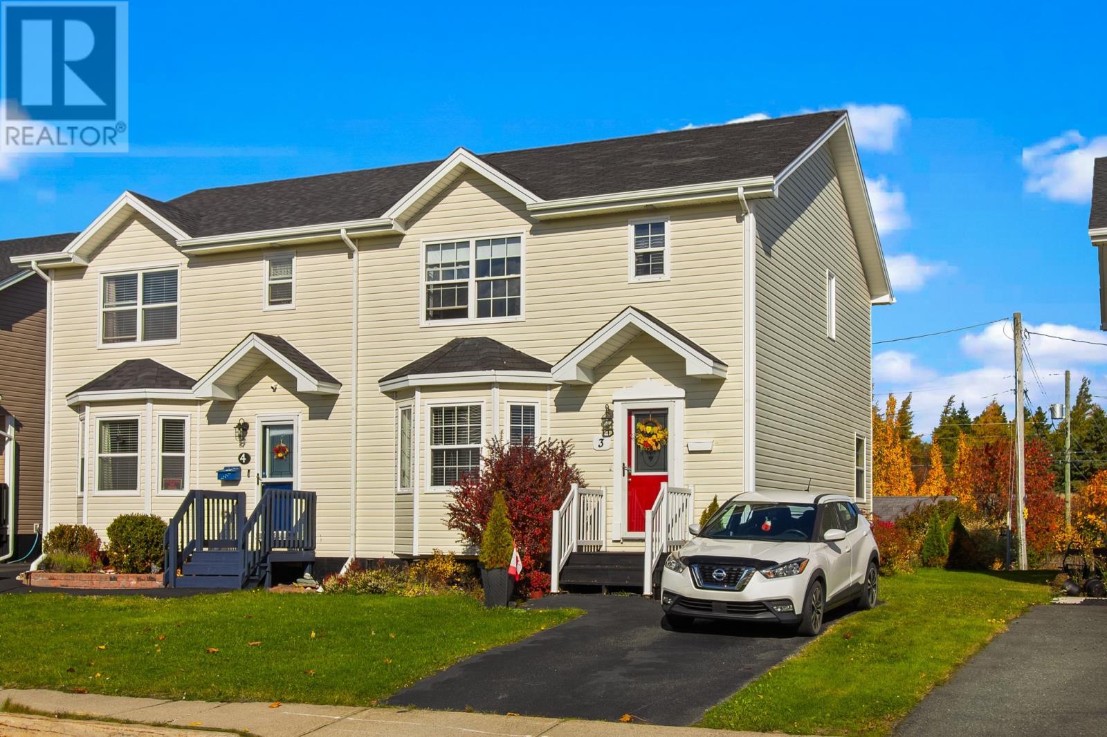 3 Butterworth Place, St. John'S, NL - Outdoor With Facade