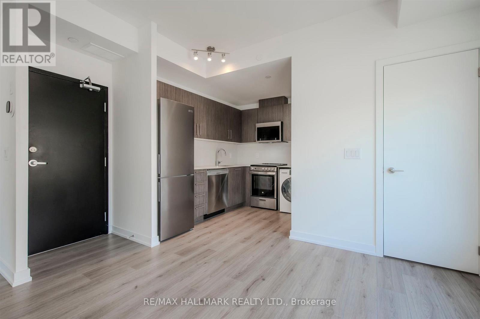 2Nd Floor - 35-851 Sheppard Avenue W, Toronto, ON - Indoor Photo Showing Kitchen