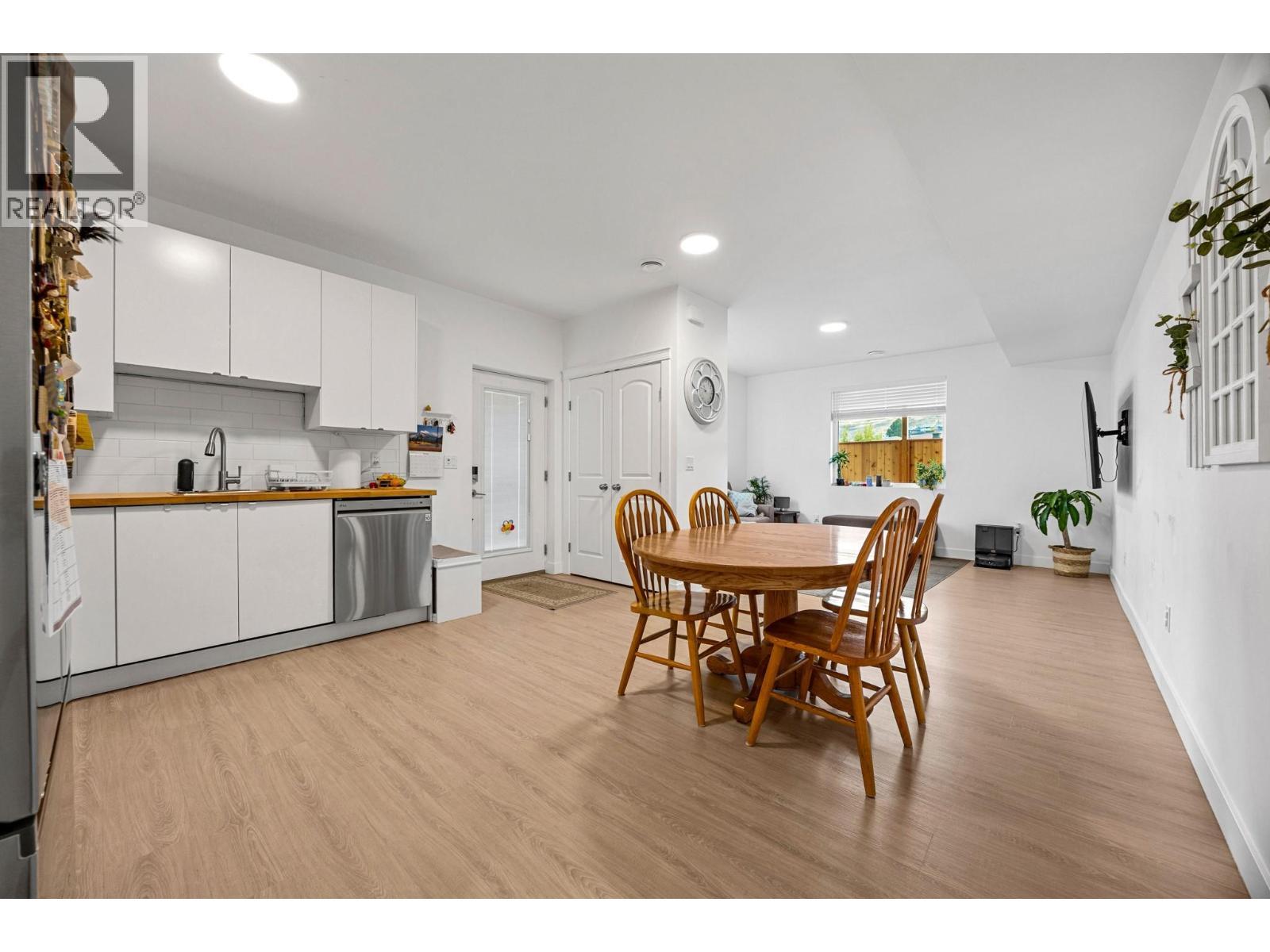 921 Mt Griffin Road Lot# 031-034-98, Vernon, BC - Indoor